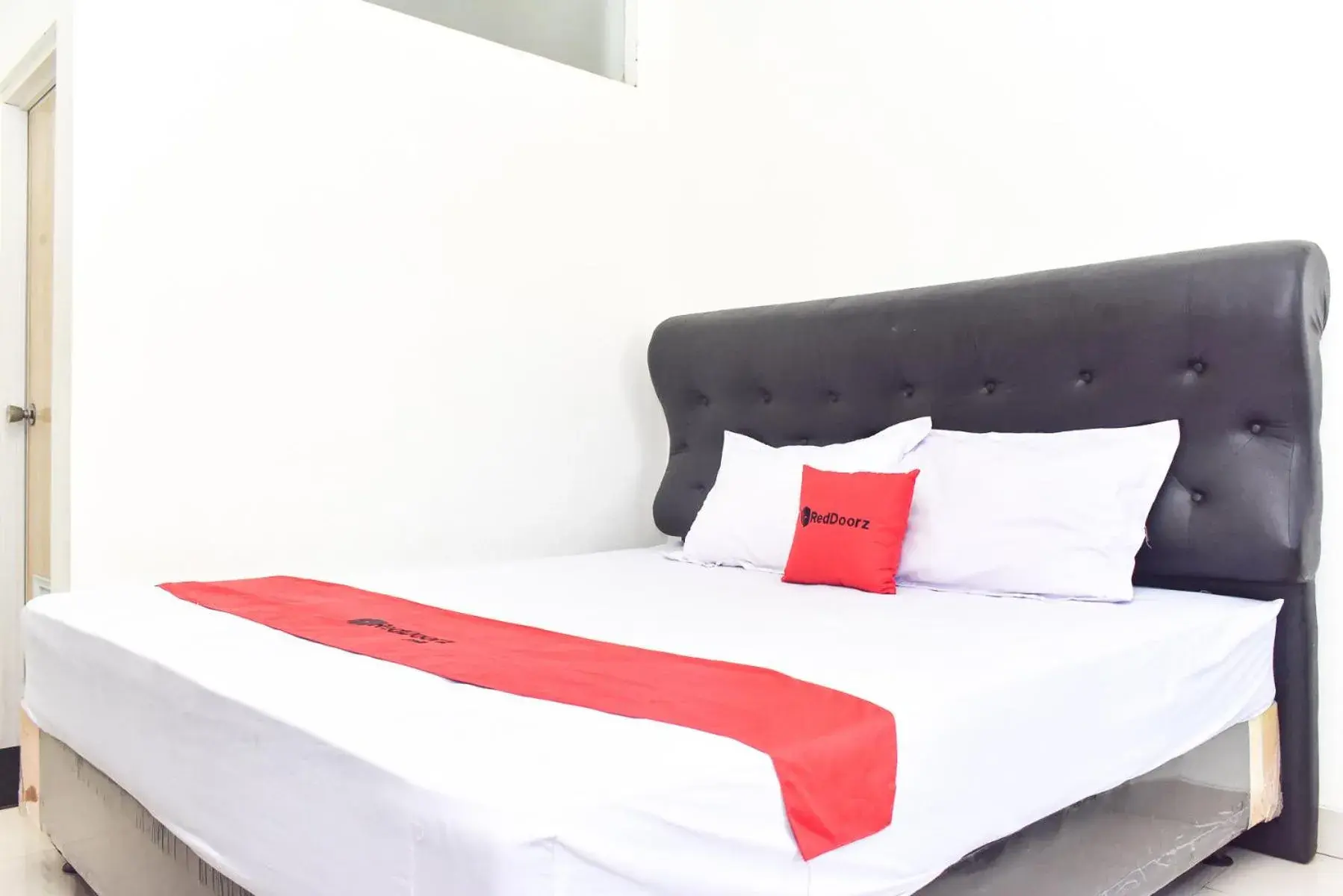 Bedroom, Bed in RedDoorz near Alun Alun Wonosobo