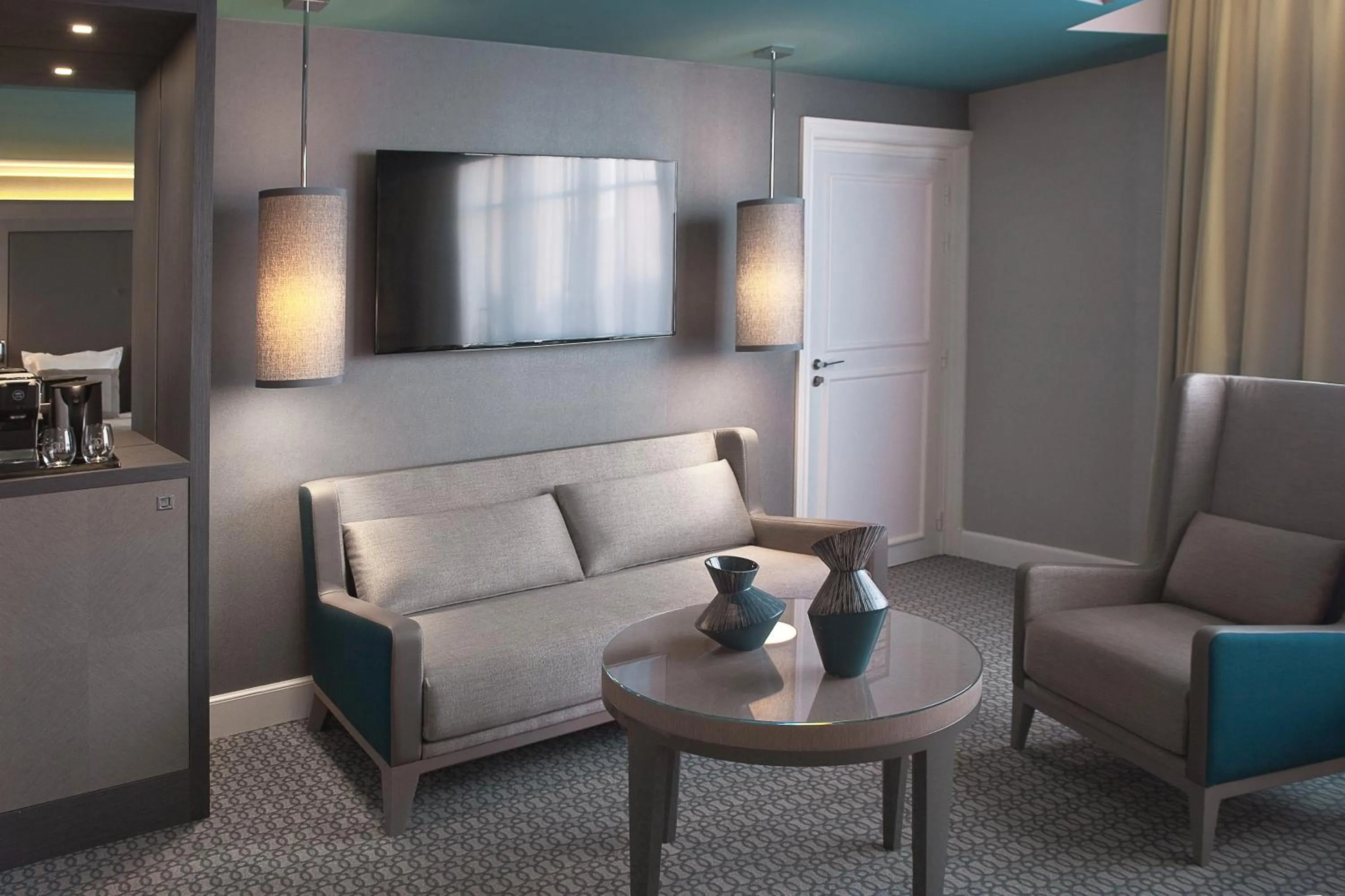 Bedroom in Hôtel Alchimy