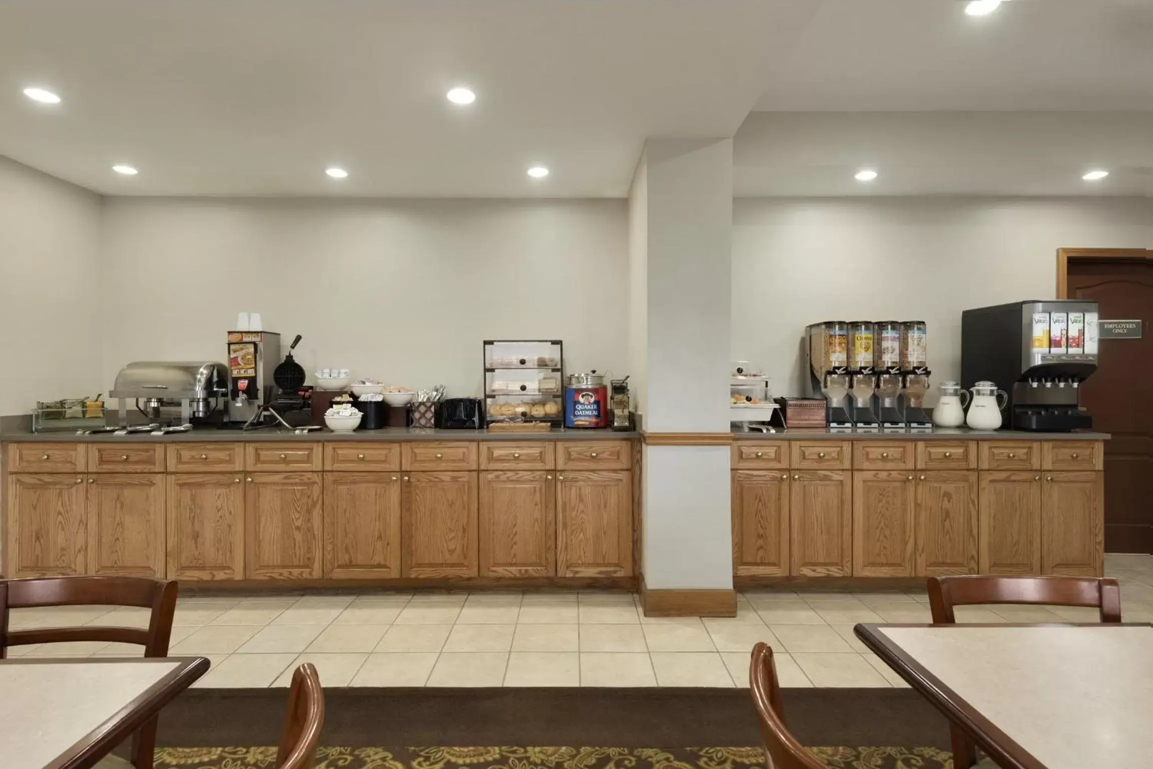 Restaurant/places to eat in The Magnolia Hotel, St Augustine Downtown Historic District, FL Restaurant/places to eat in The Magnolia Hotel, St Augustine Downtown Historic District, FL