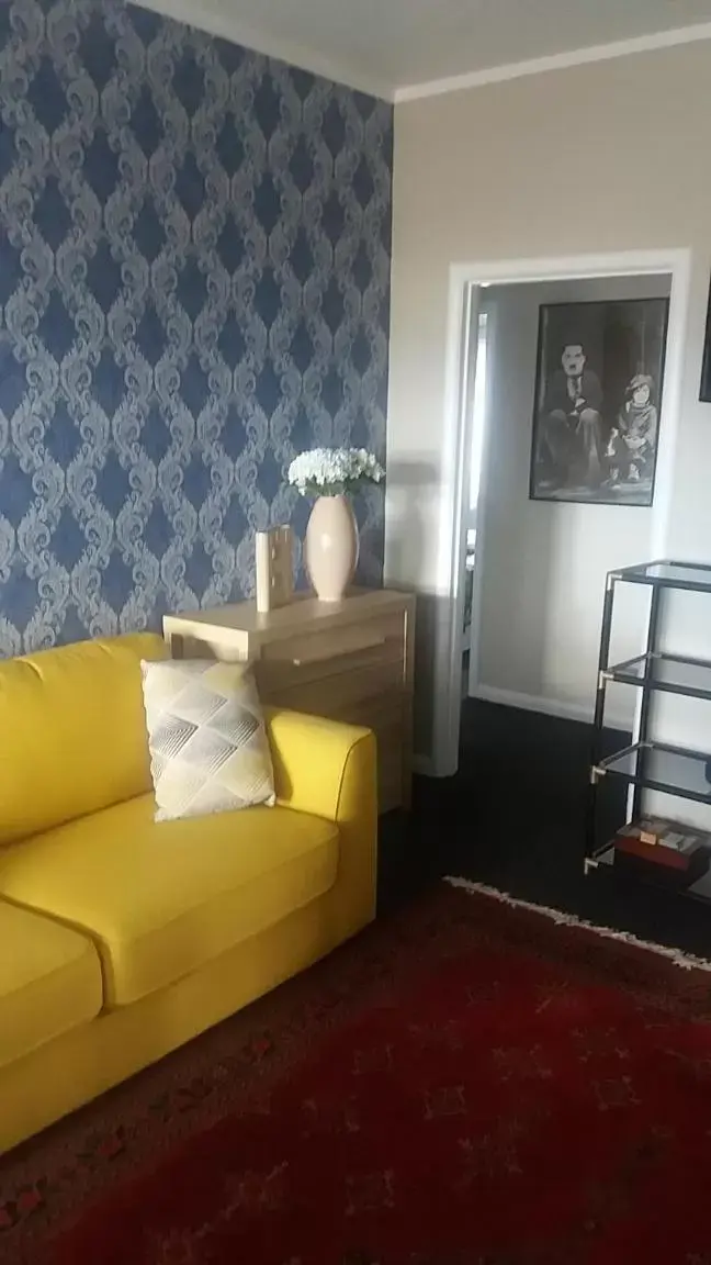 Apartment with Sea View in Nana Glads Beachfront Accommodation Apartment with Sea View in Nana Glads Beachfront Accommodation