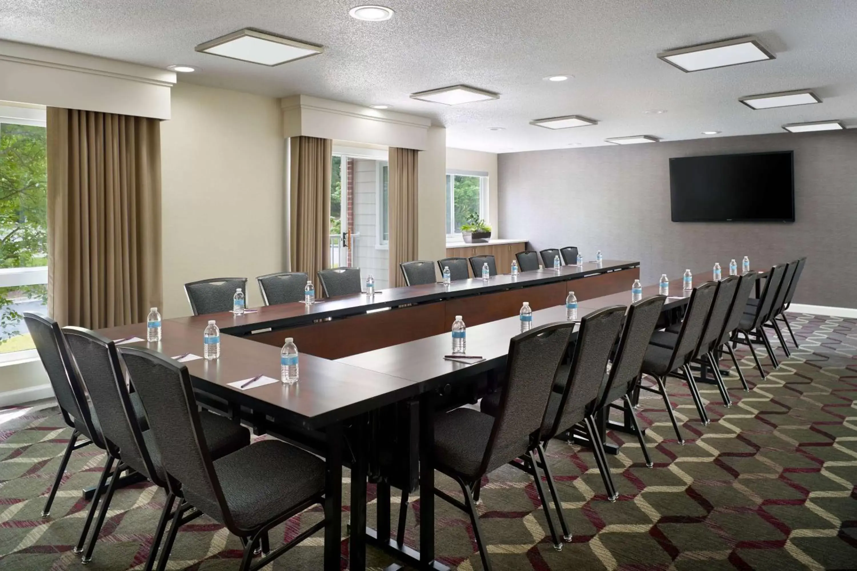 Meeting/conference room in Sonesta ES Suites Atlanta Alpharetta Windward