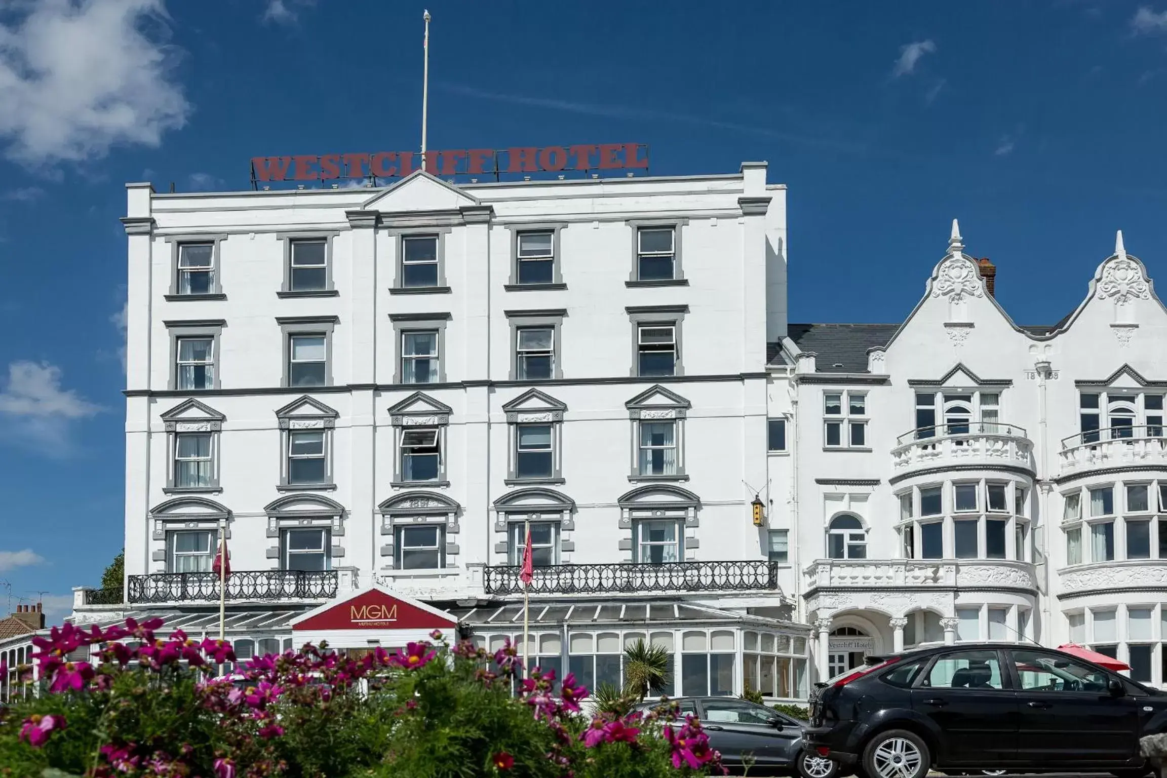 Street view, Property Building in Muthu Westcliff Hotel (Near London Southend Airport)