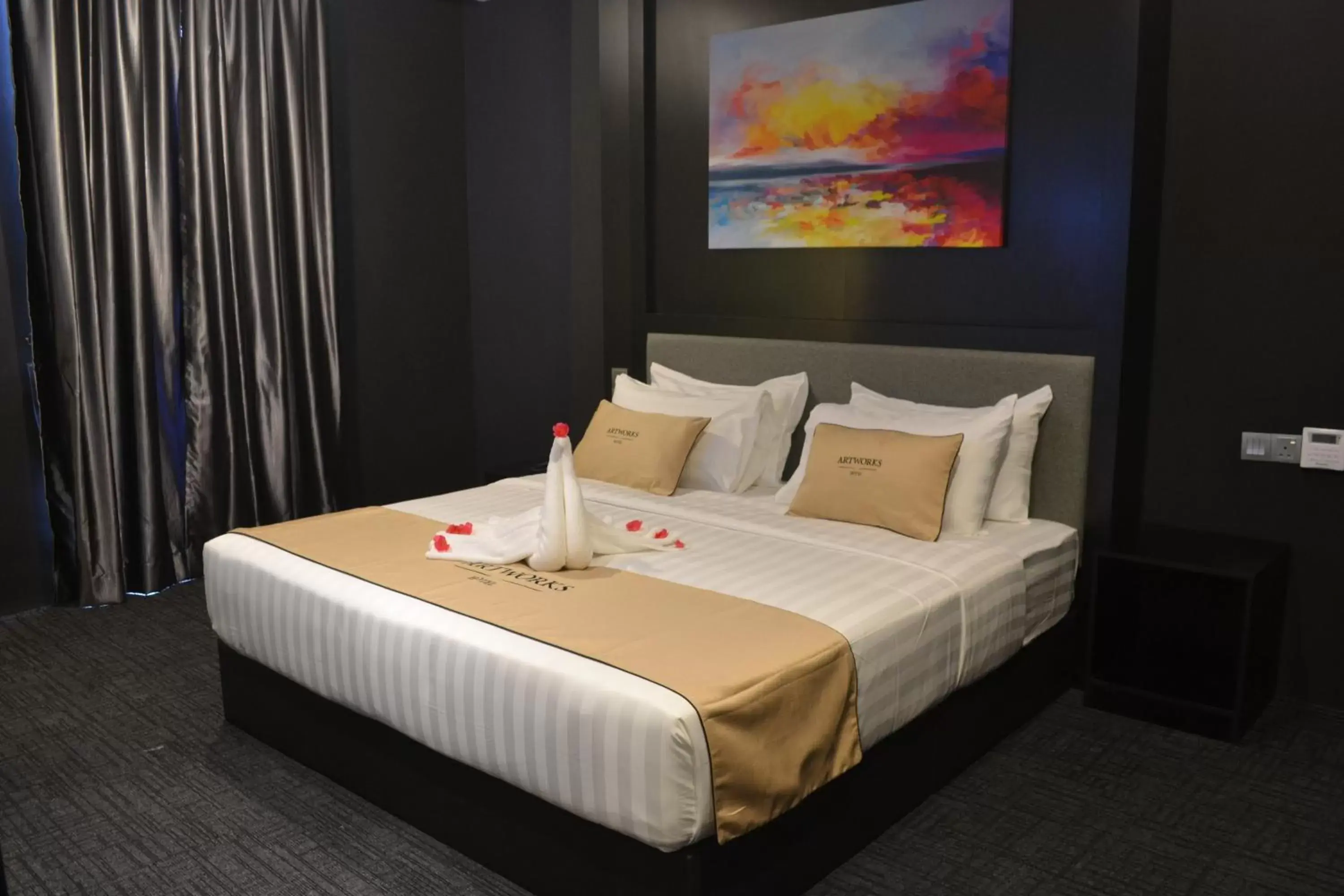 Bed in Artworks Hotel Ipoh