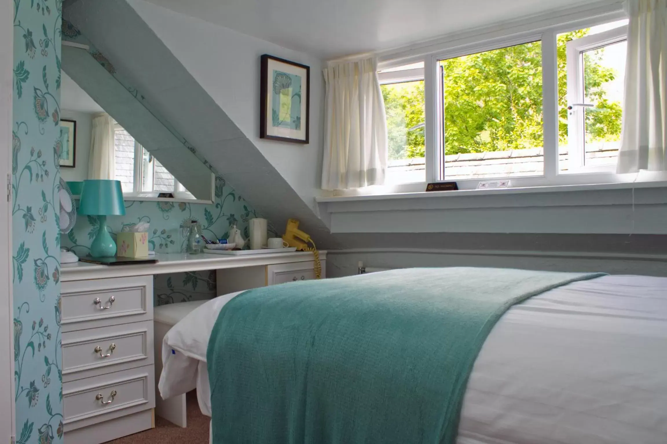 Bedroom, Bed in Gwesty Minffordd Hotel