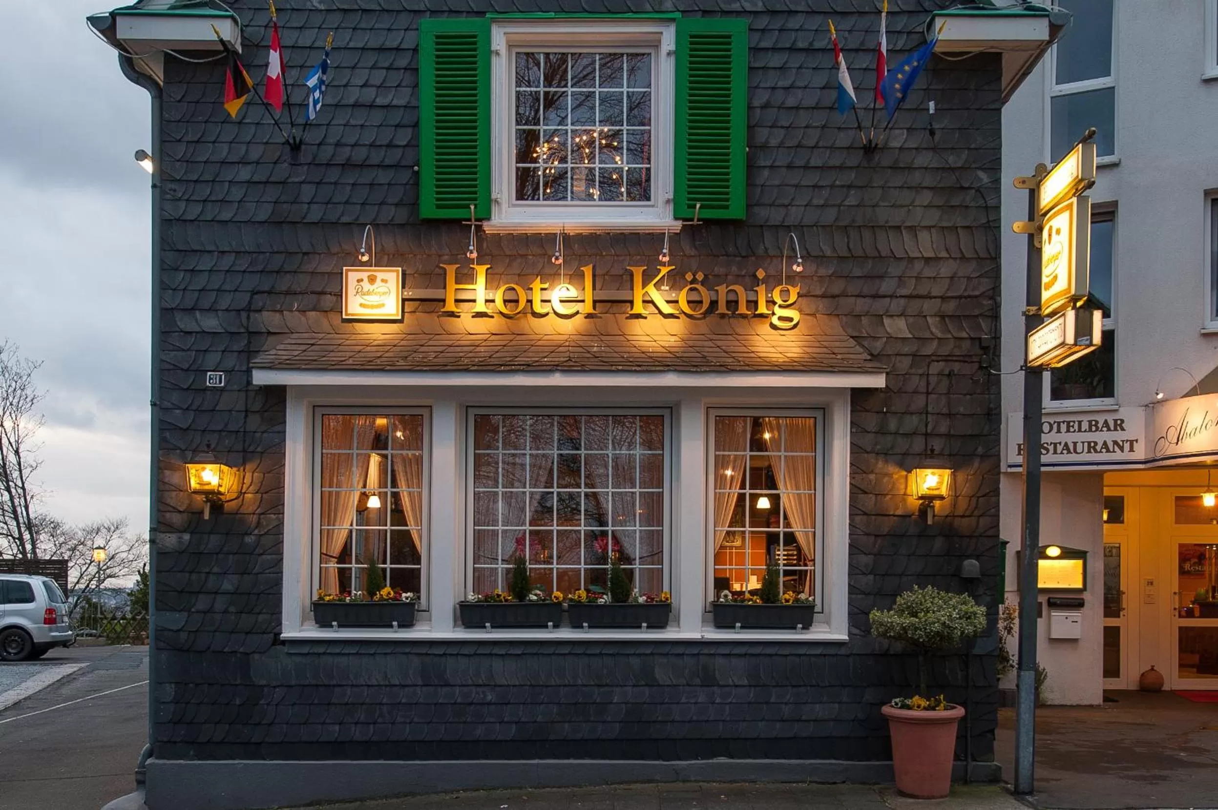 Facade/entrance in Hotel König