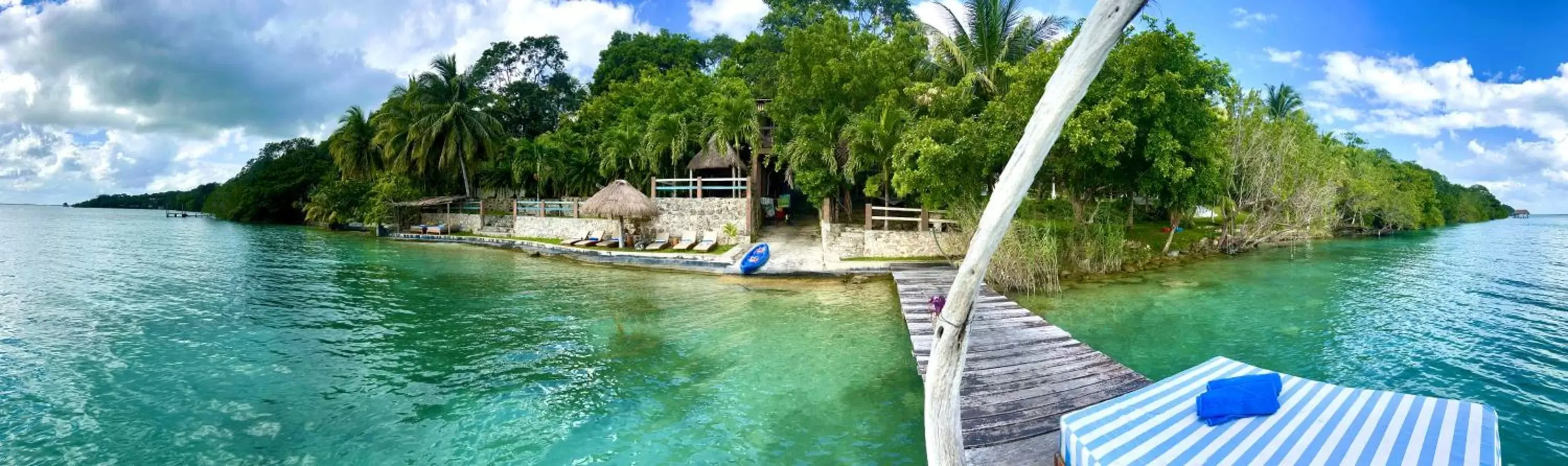 Natural landscape in Villa Santuario Lake front Oasis