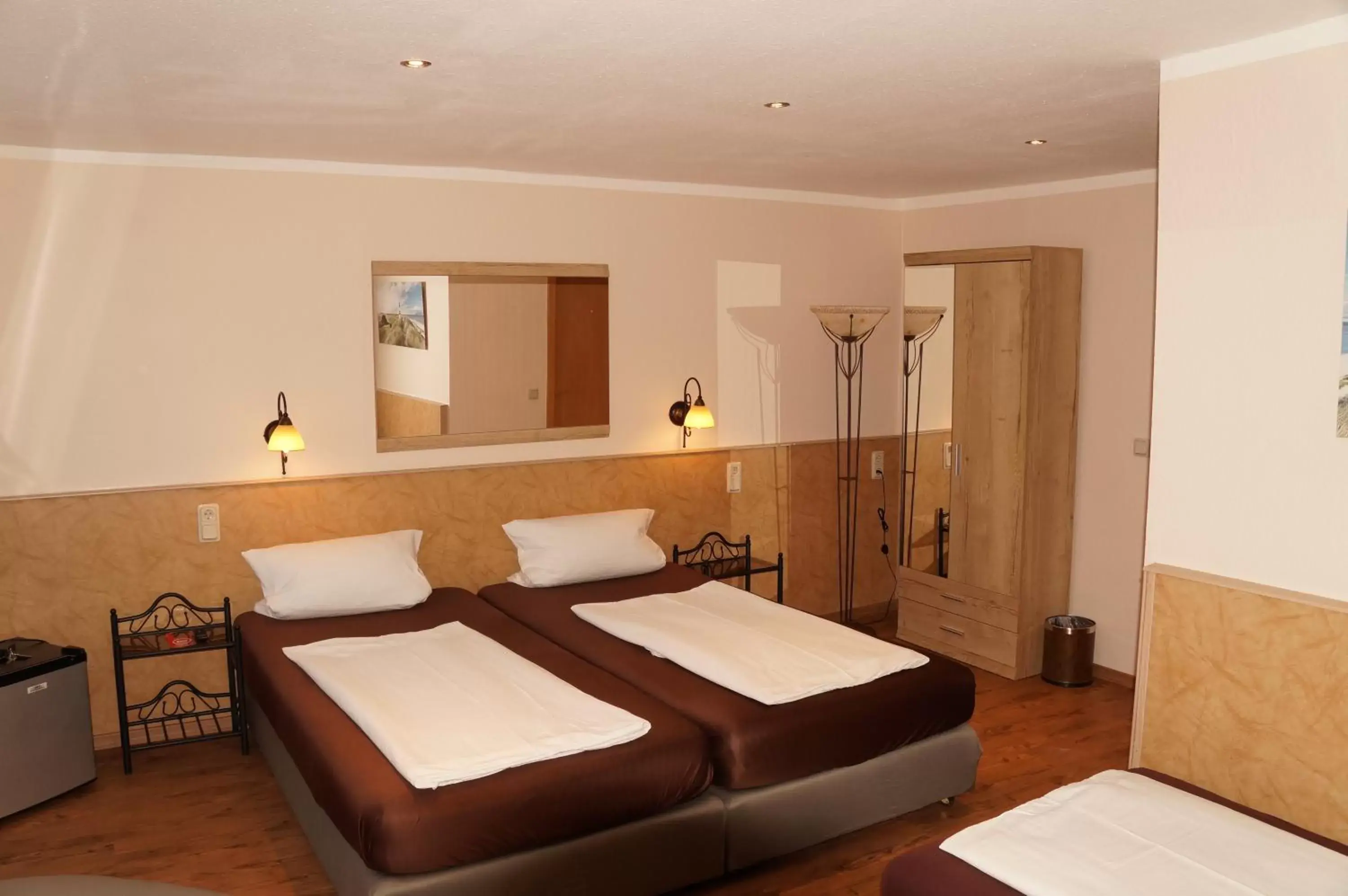 Triple Room - single occupancy in Hotel Boos Triple Room - single occupancy in Hotel Boos