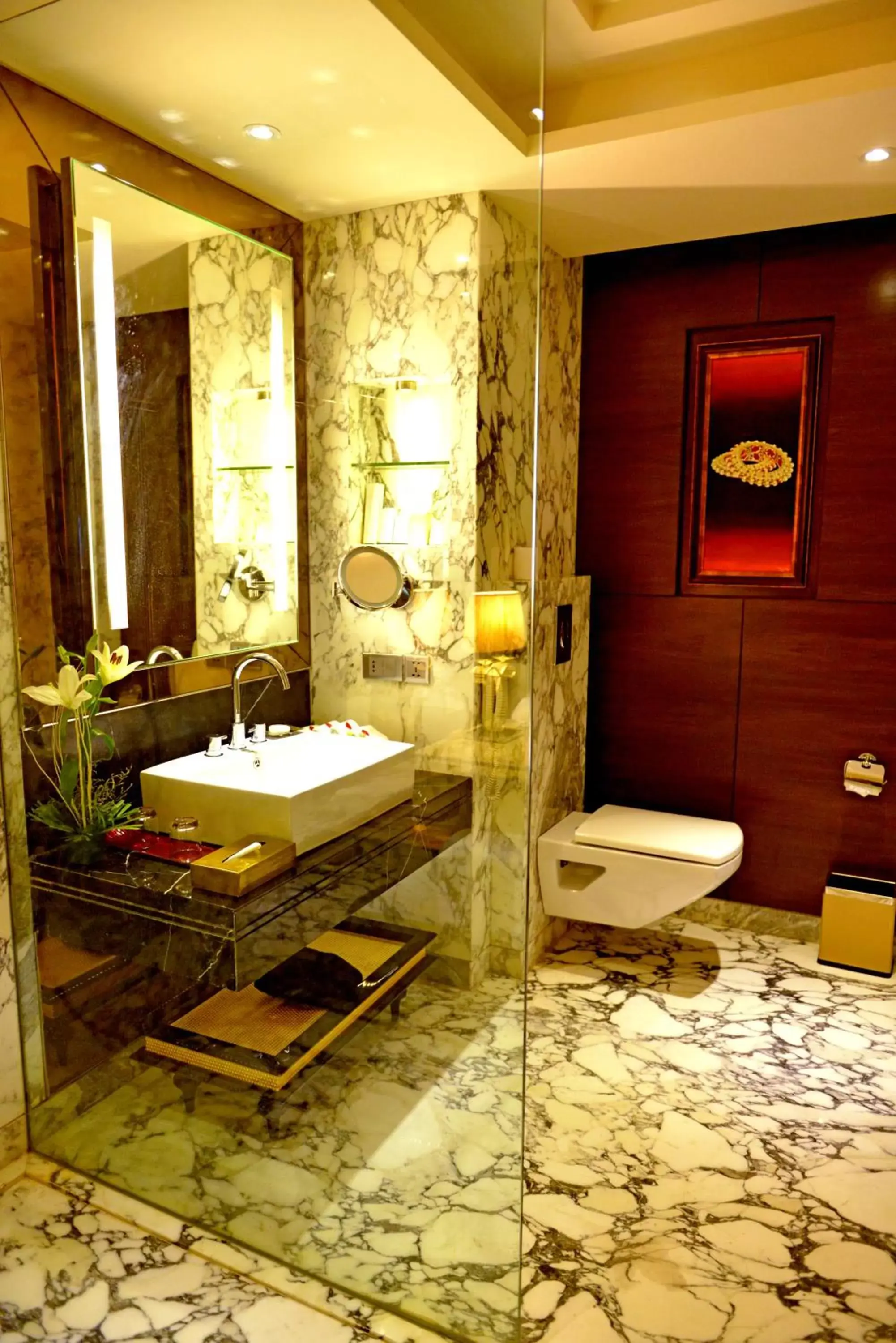 Bathroom in Radisson Blu Jaipur