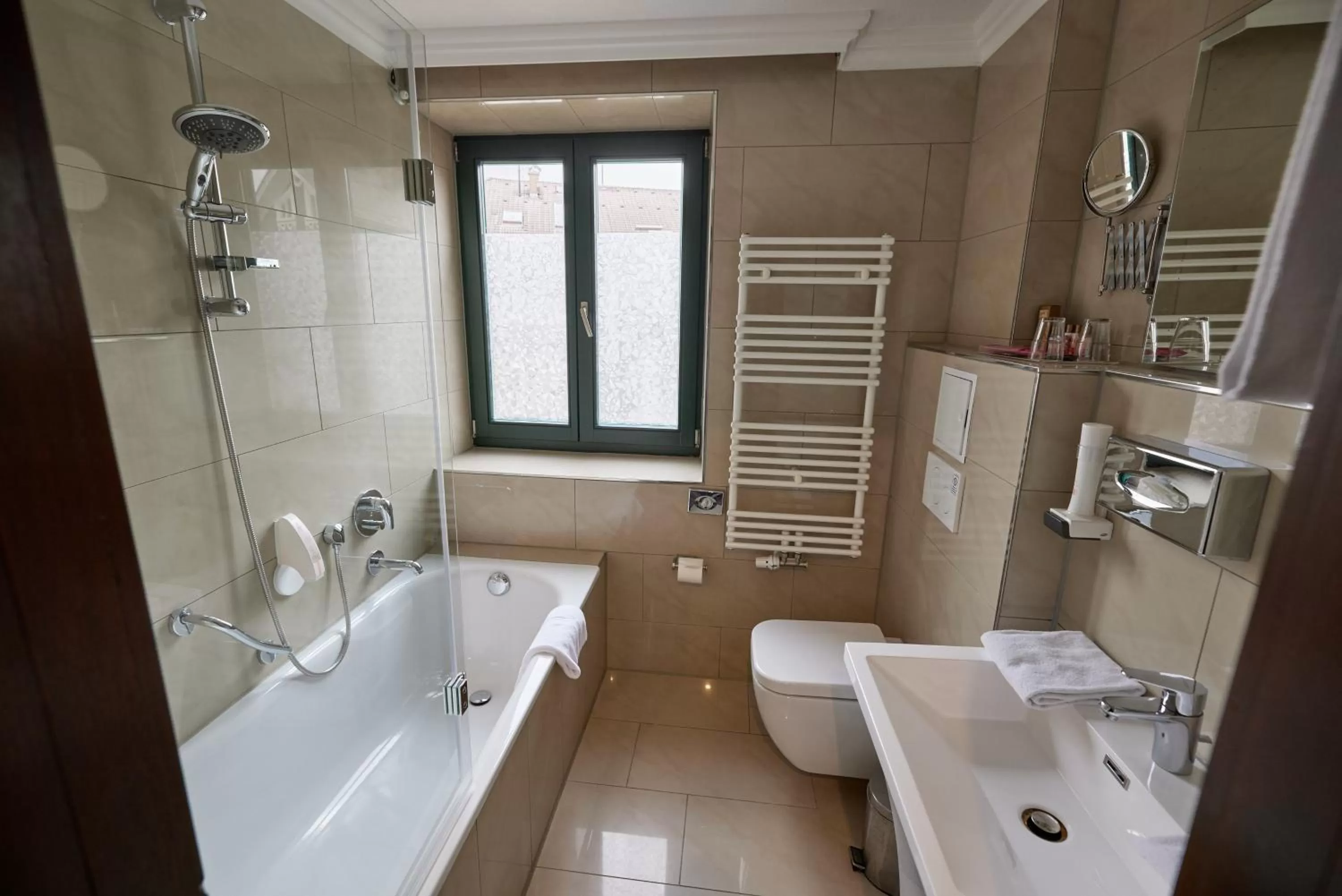 Bathroom in Atlas Posthotel