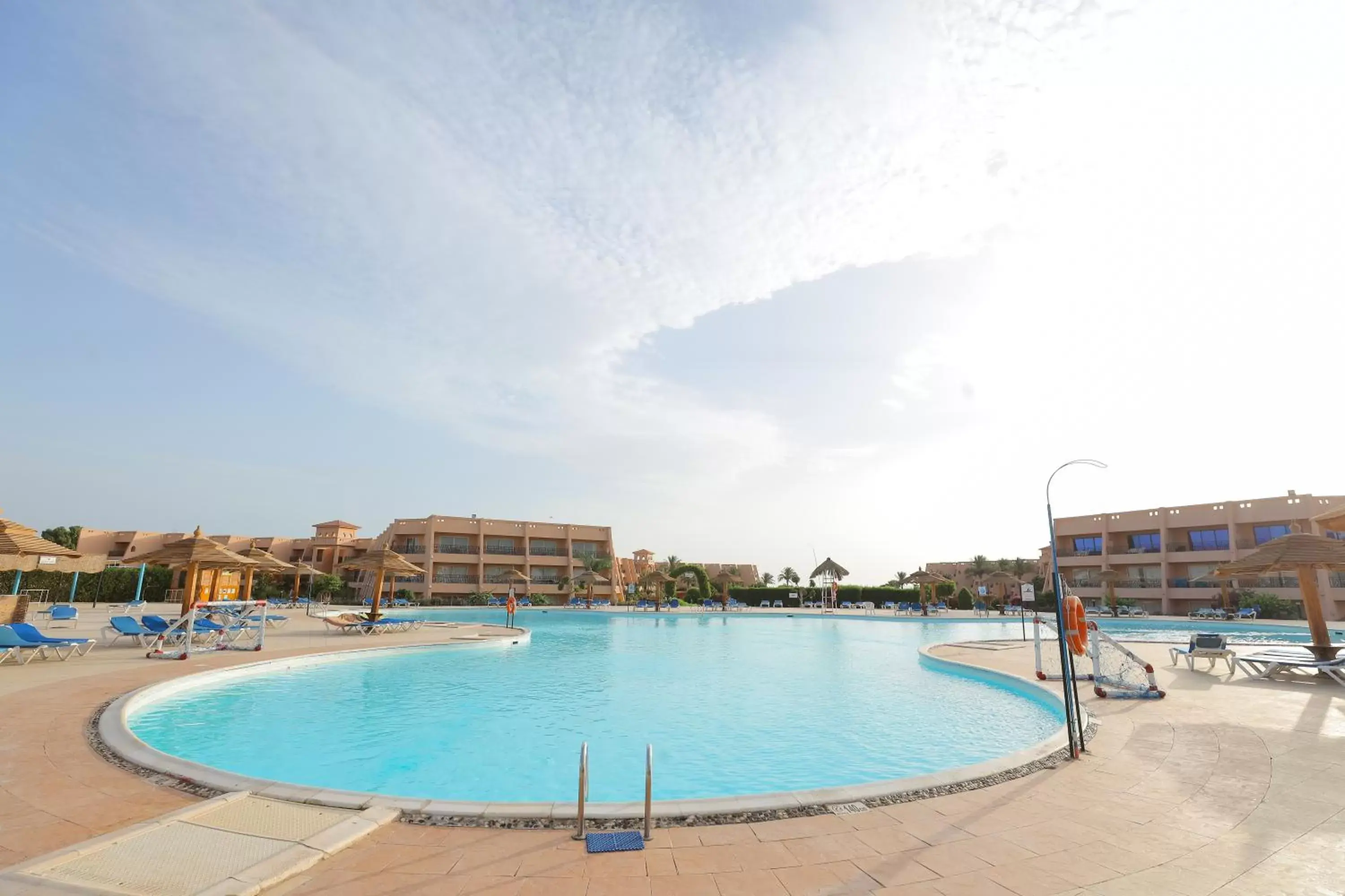 Swimming Pool in Jasmine Palace Resort