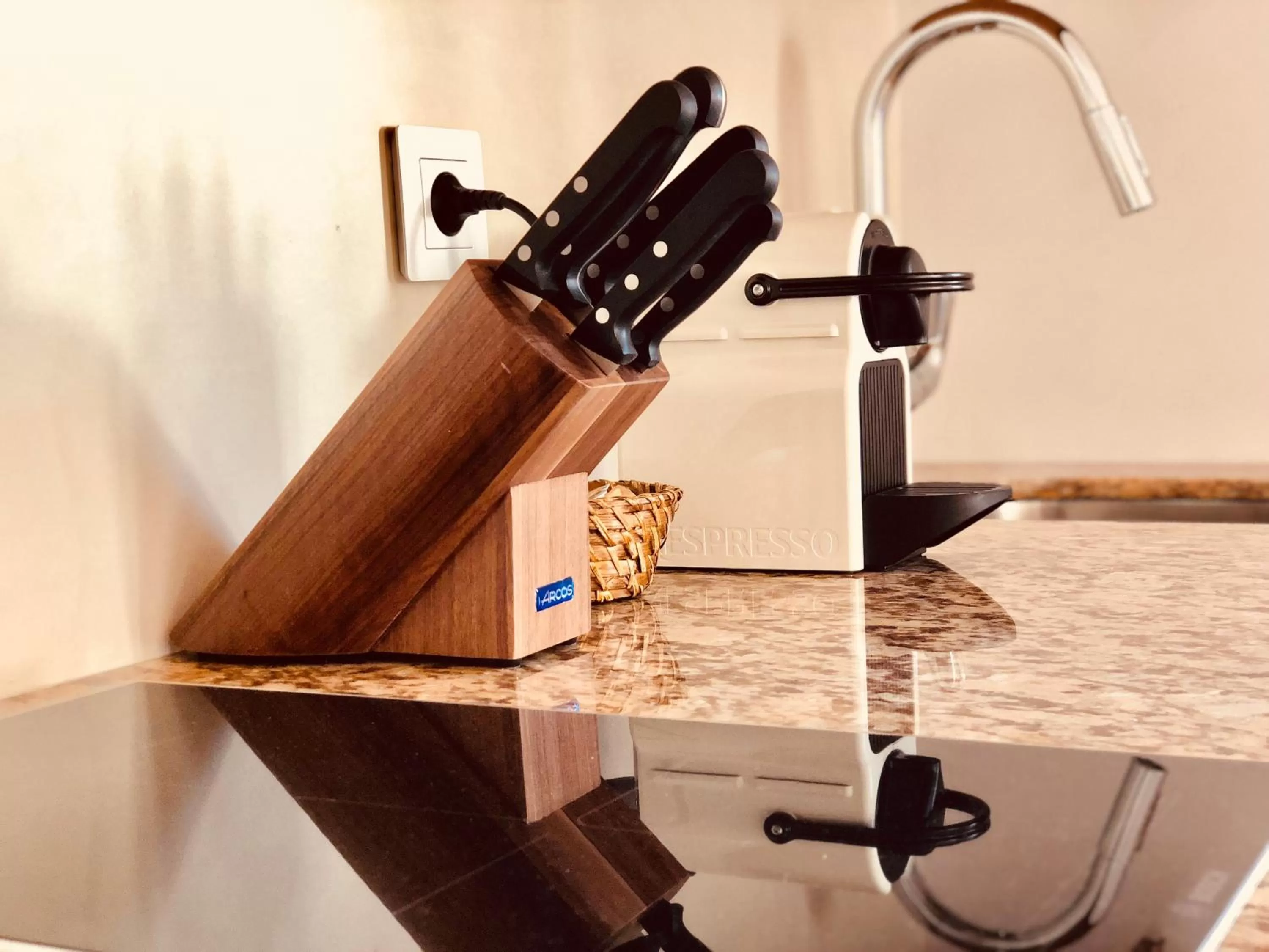 Coffee/tea facilities in Hotel Abaco Altea