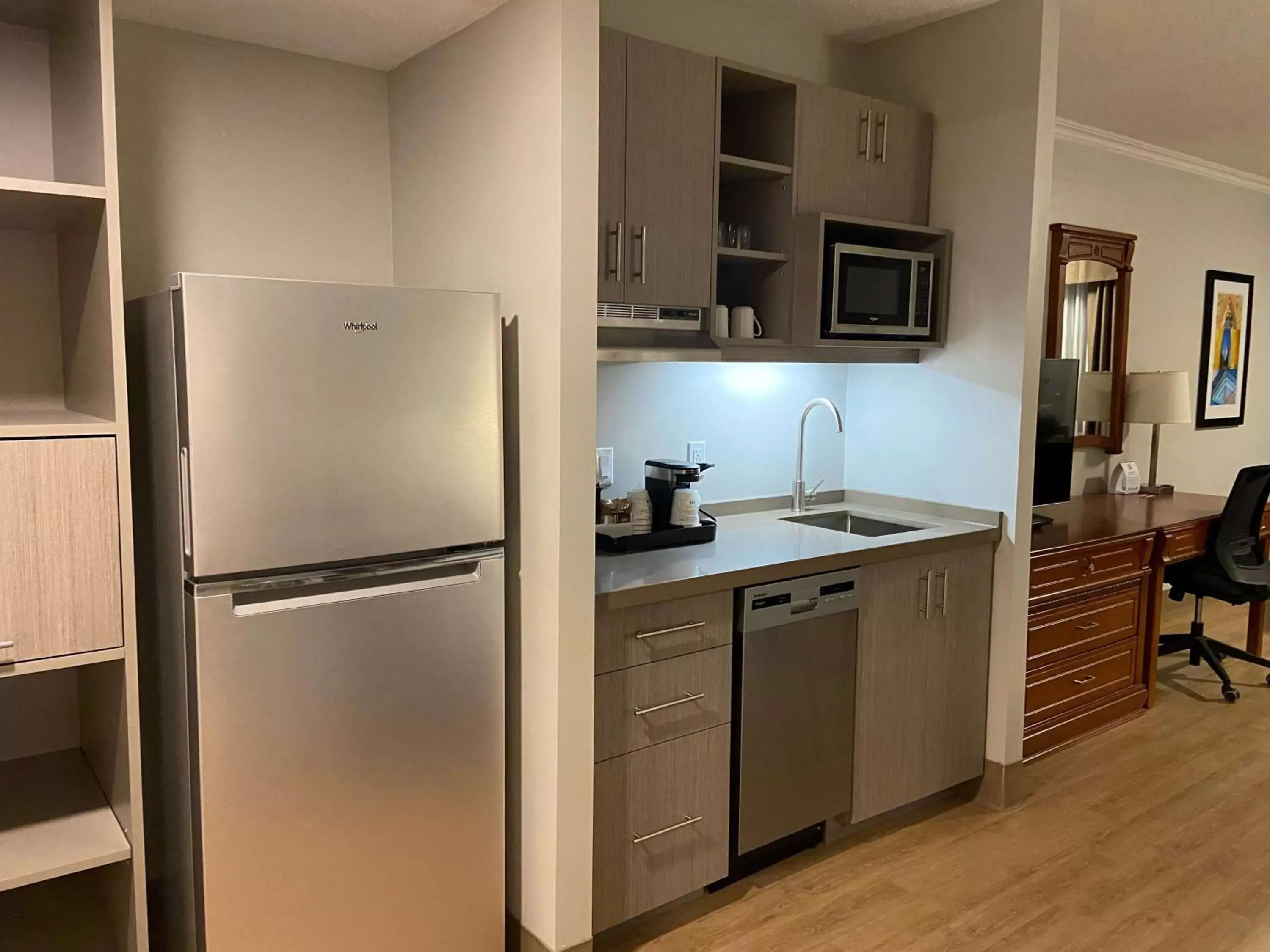 Other, Kitchen/Kitchenette in Best Western Plus Ottawa City Centre