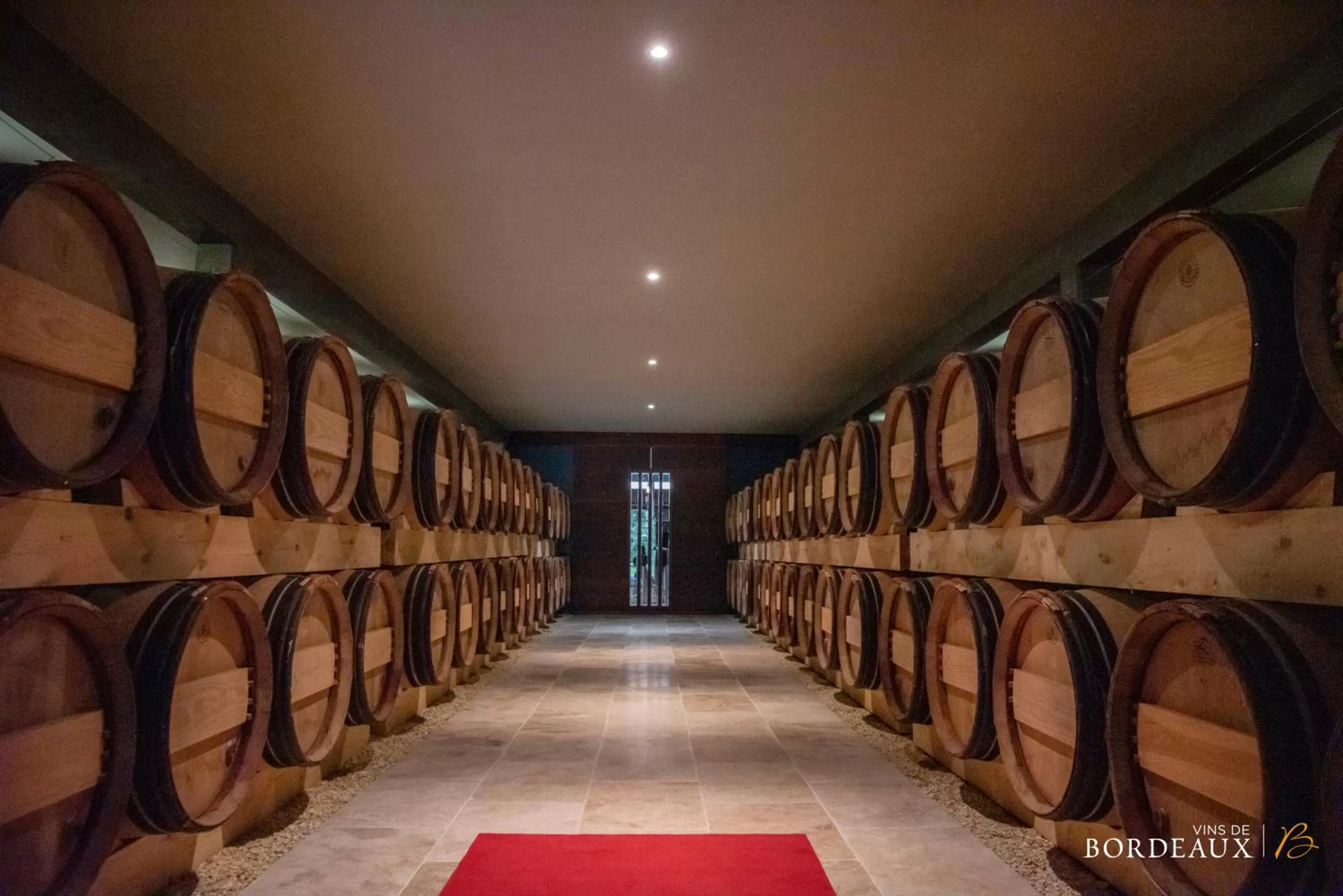 Property building in Chateau Pont Saint-Martin