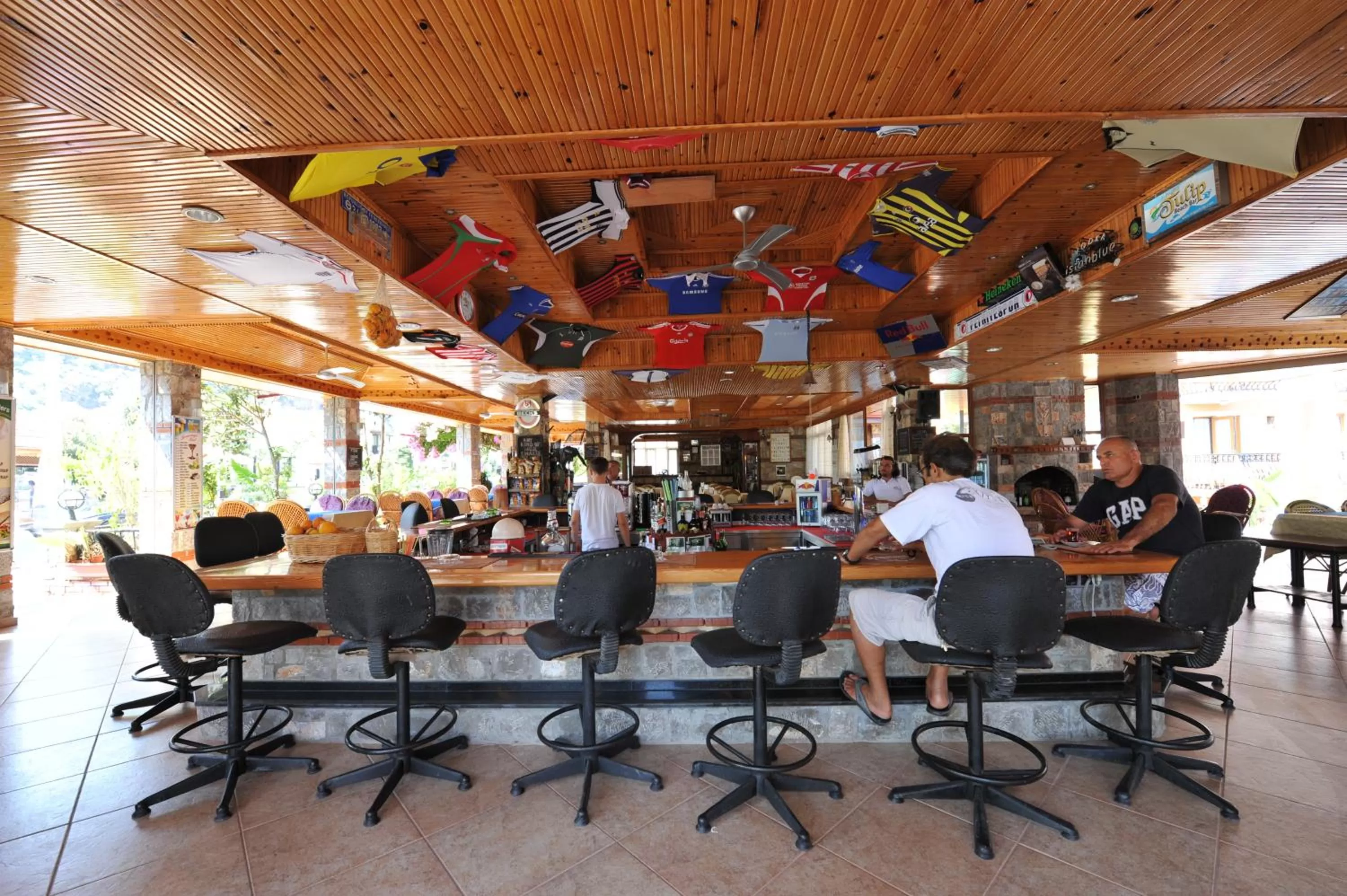 Alcoholic drinks in Magic Tulip Beach Hotel