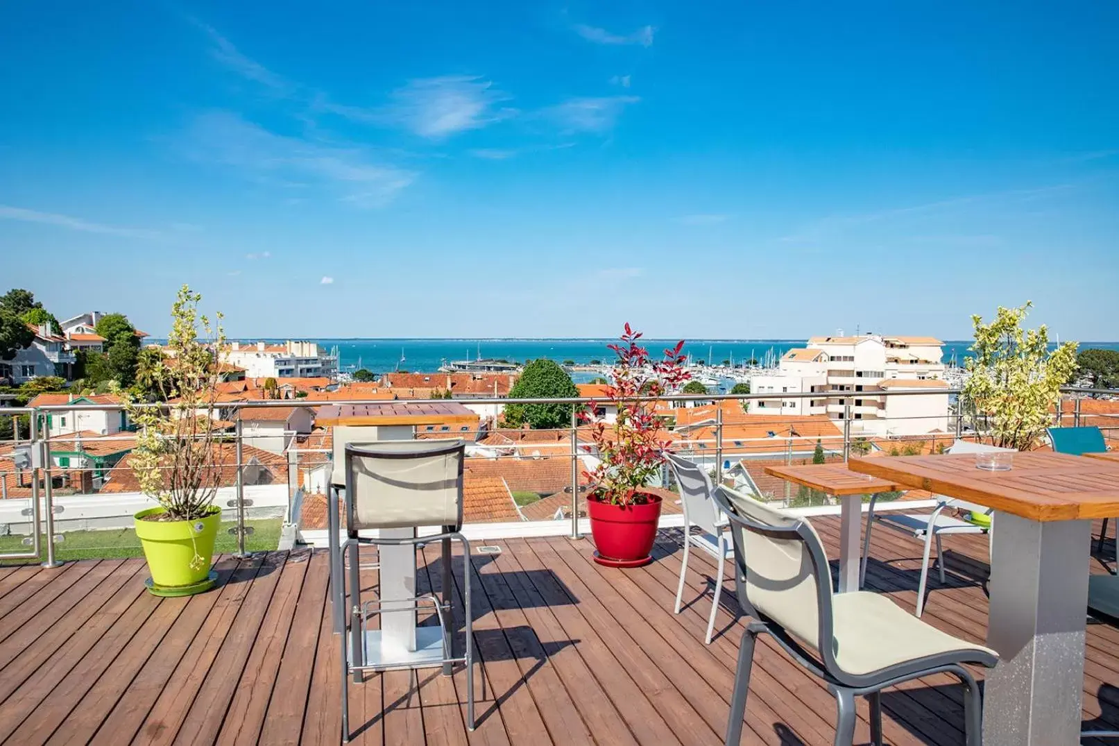 Sea view in Best Western Arcachon Le Port