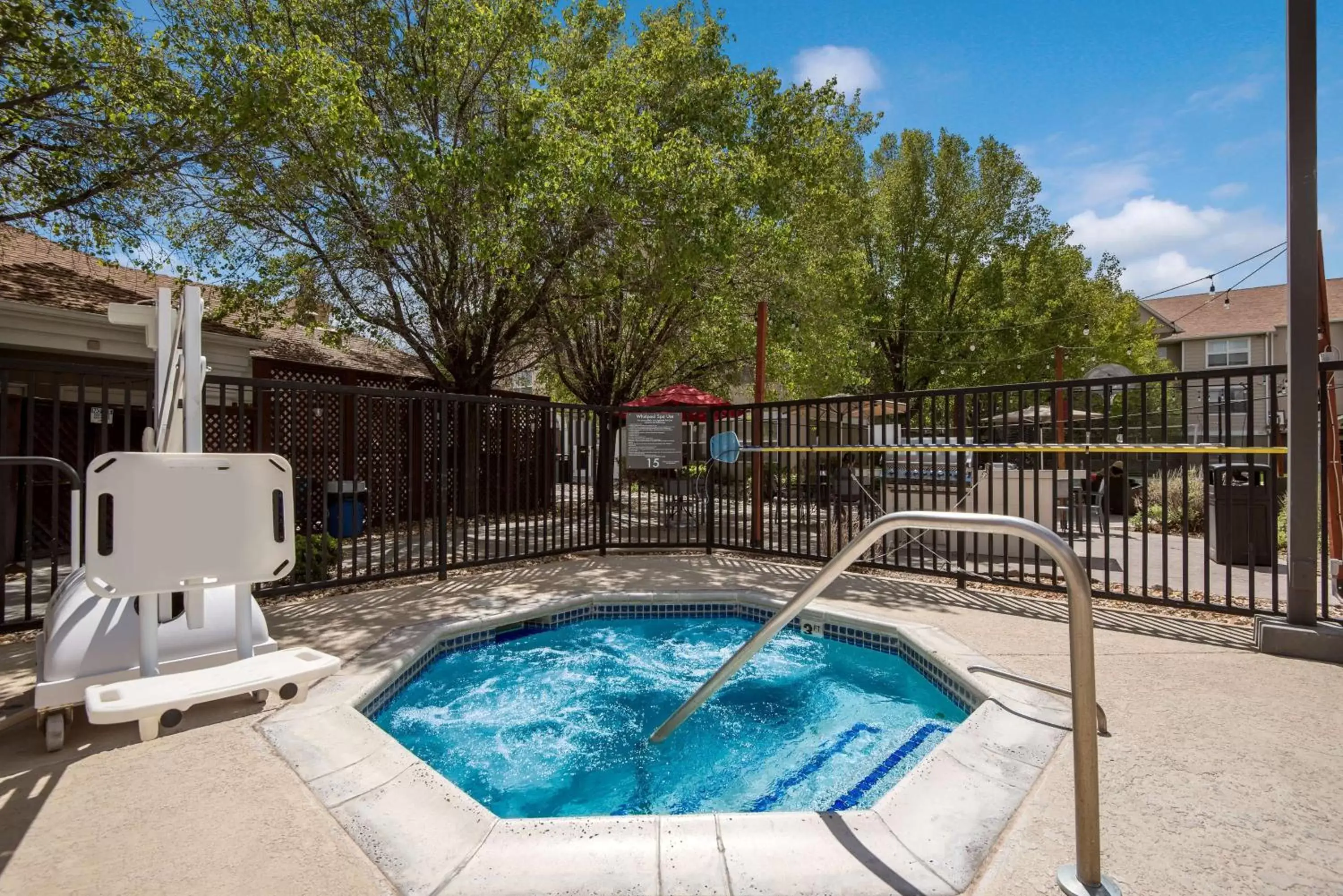 Pool view, Swimming Pool in Sonesta ES Suites Reno