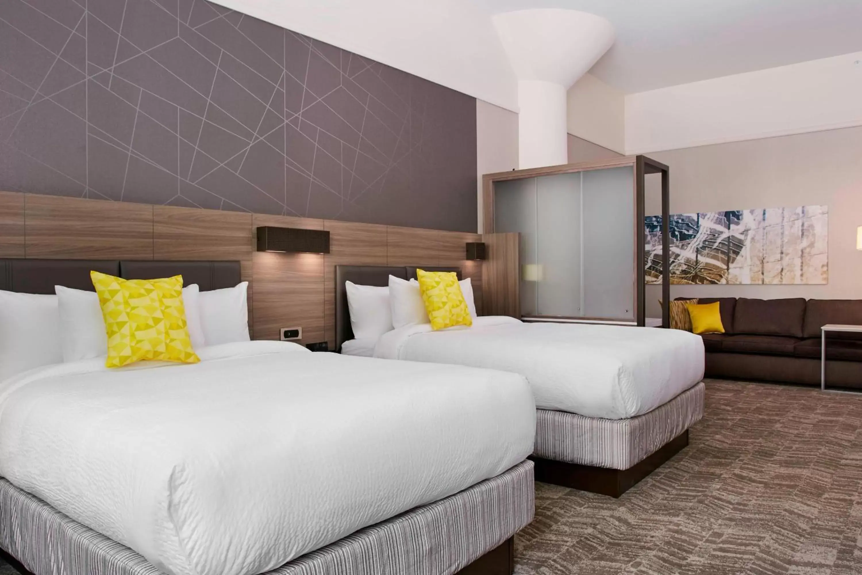 Bedroom, Bed in SpringHill Suites by Marriott Milwaukee Downtown