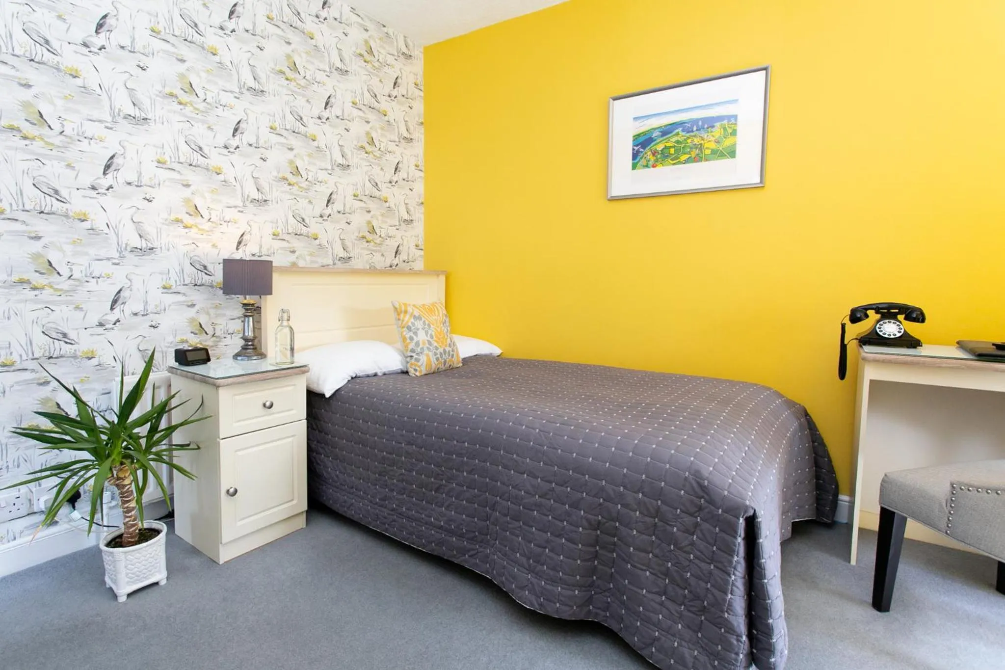 Bed in Shelleven Guest House