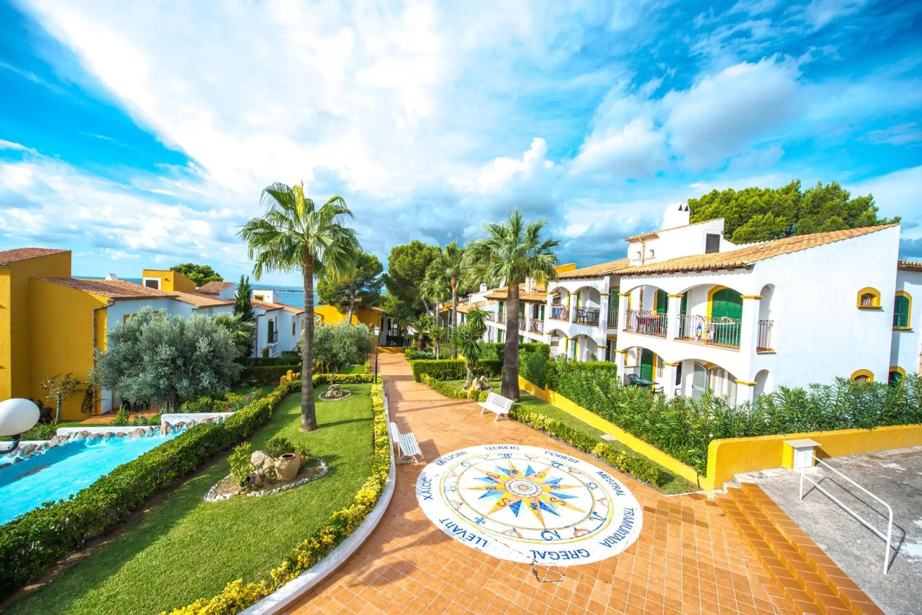 Bird's eye view, Property Building in Aparthotel Ona Aucanada