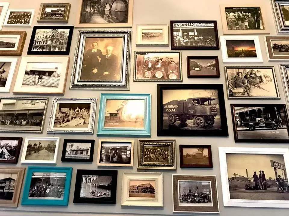 Lounge or bar in Abermain Hotel Lounge or bar in Abermain Hotel