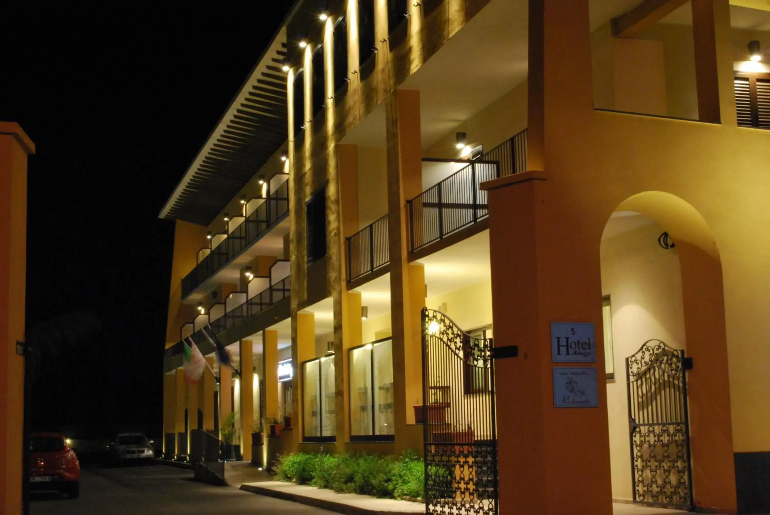 Property Building in Hotel Milazzo