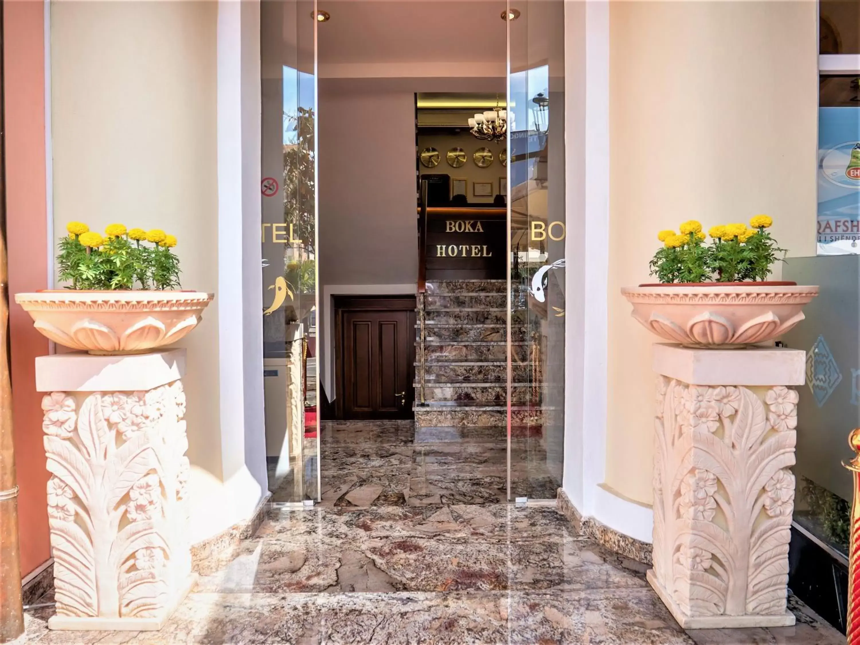 Property building in Hotel Boka Property building in Hotel Boka