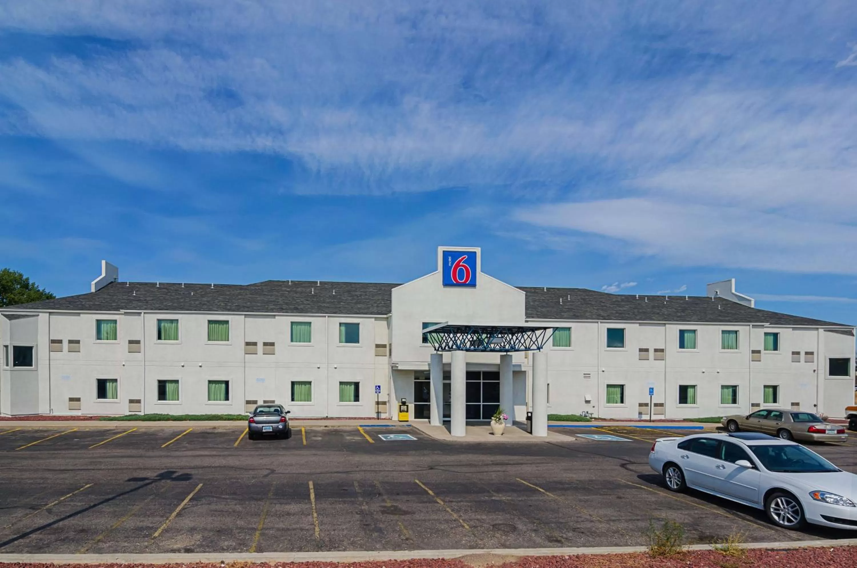 Property building in Motel 6-Wheatland, WY
