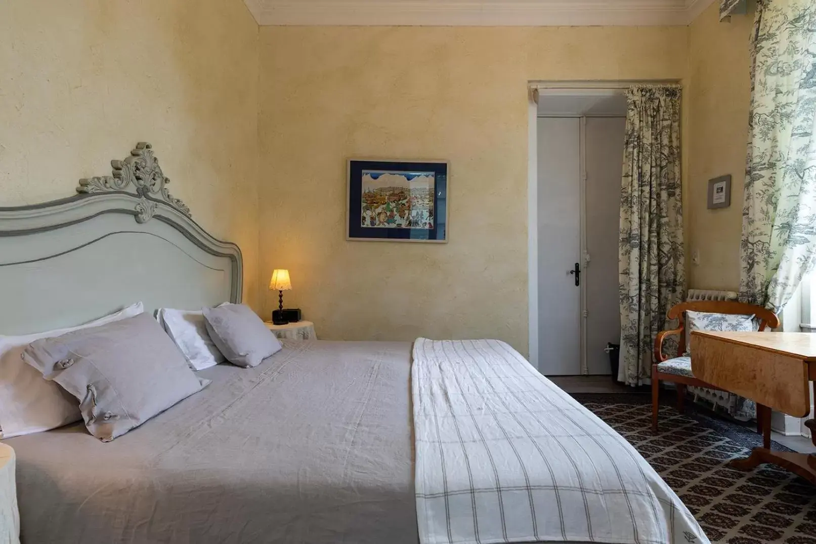 Bedroom, Bed in Domaine de Bassilour