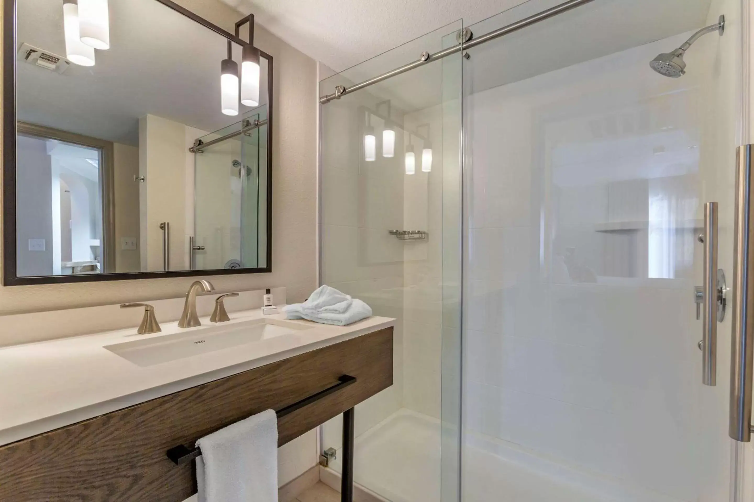 Bathroom in Windmill Suites Surprise, Ascend Hotel Collection