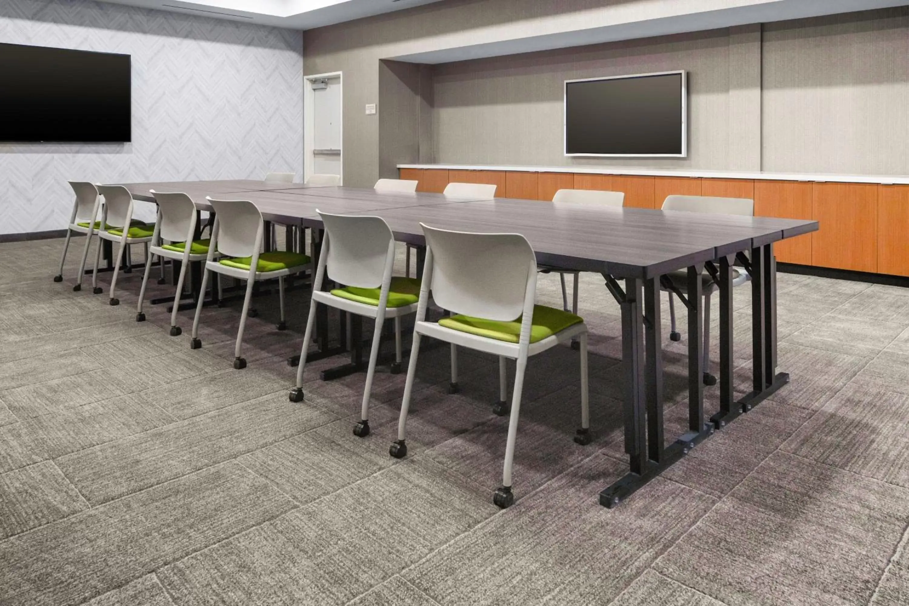 Meeting/conference room in SpringHill Suites by Marriott Raleigh Apex