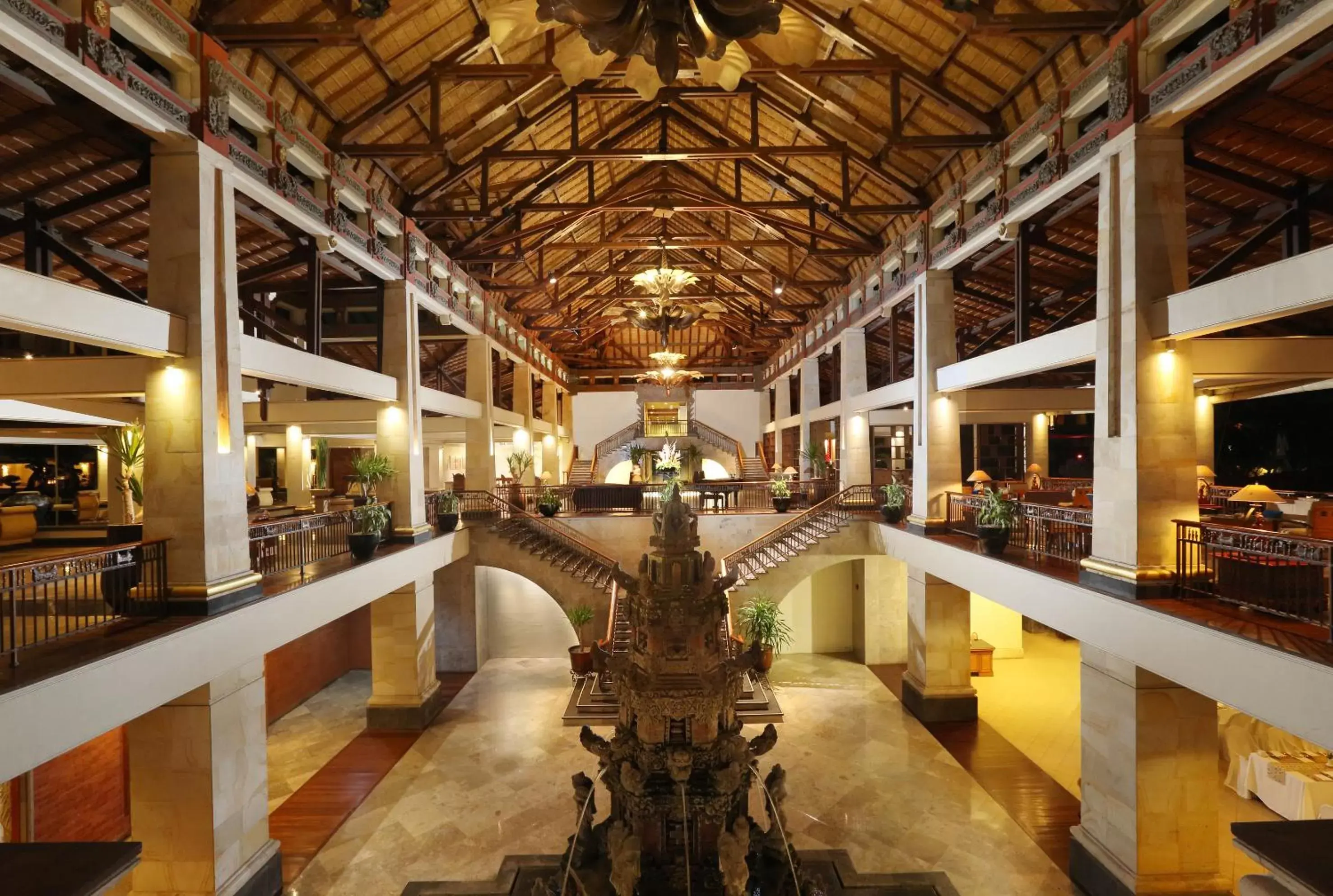 Lobby or reception, Lounge/Bar in Nusa Dua Beach Hotel & Spa, Bali