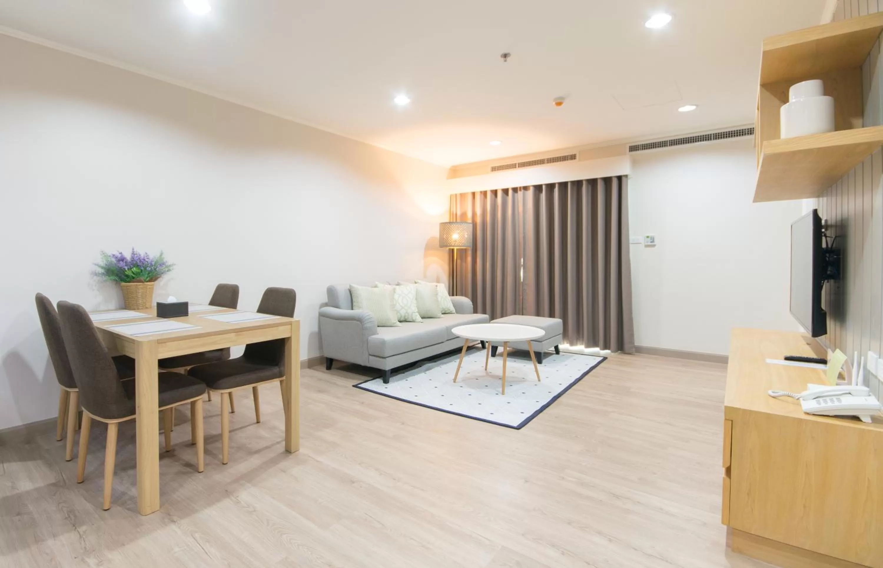 TV and multimedia in Jasmine Resort Sriracha