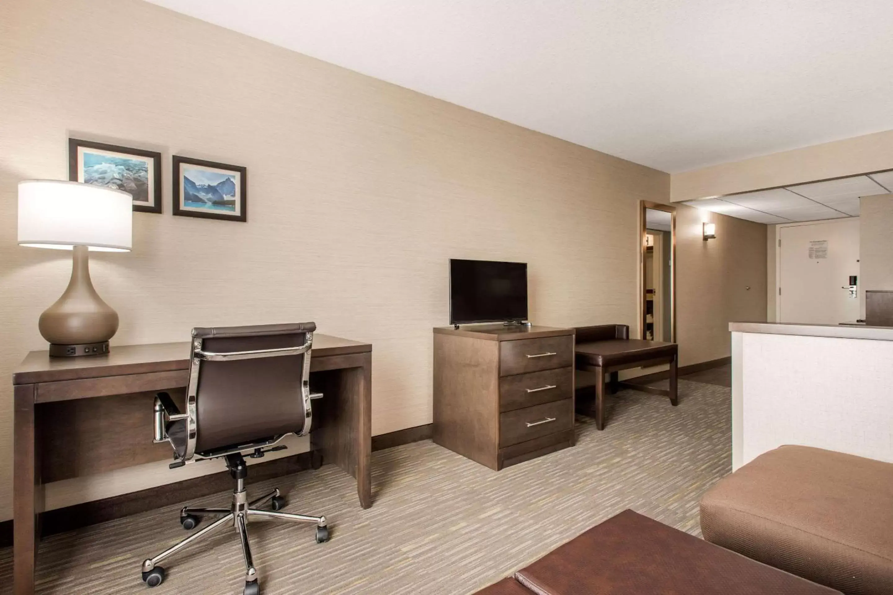 Photo of the whole room, TV/Entertainment Center in Comfort Inn & Suites Red Deer