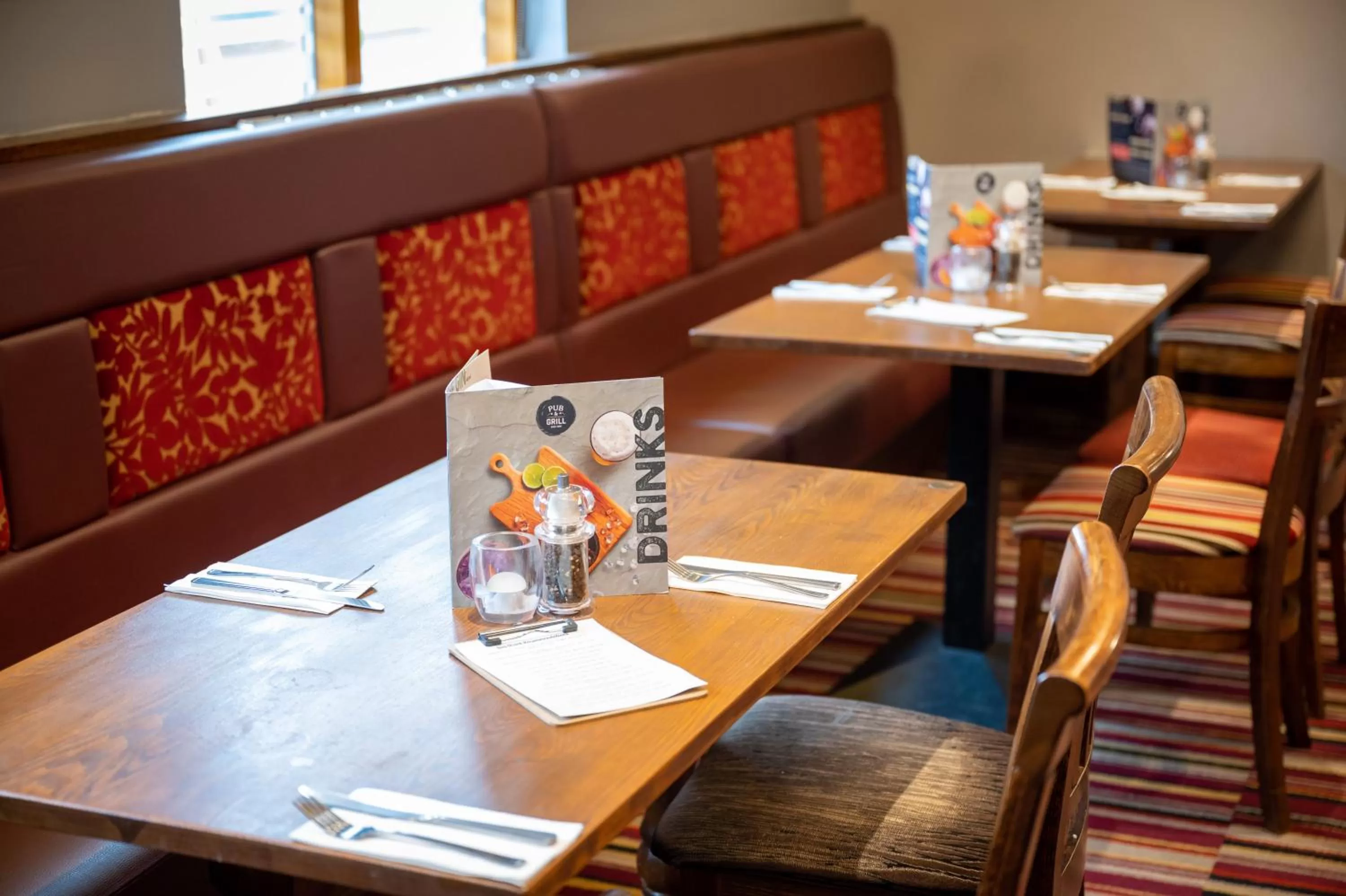 Restaurant/places to eat in Wellington Hotel by Greene King Inns