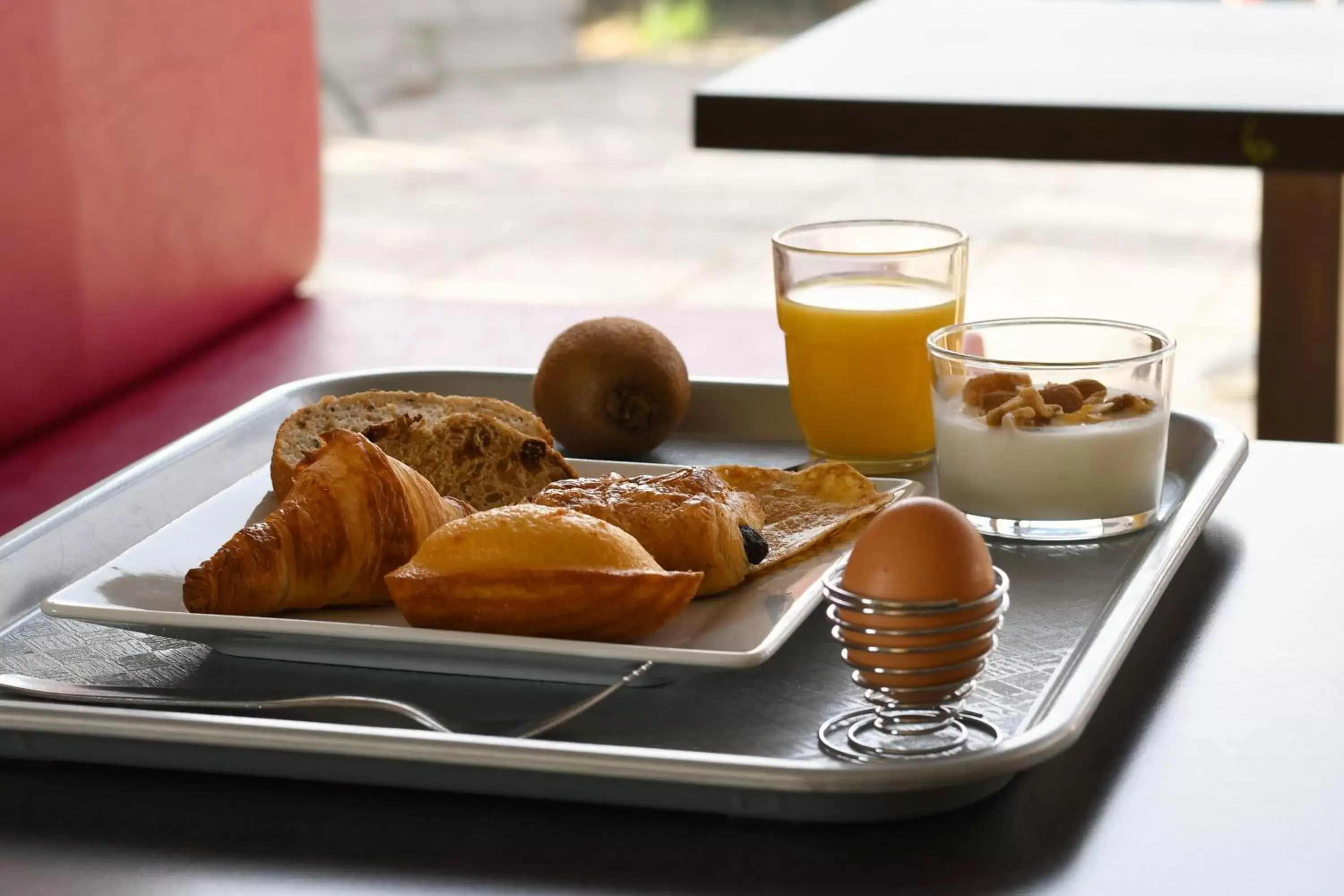 Buffet breakfast, Breakfast in ibis Saintes