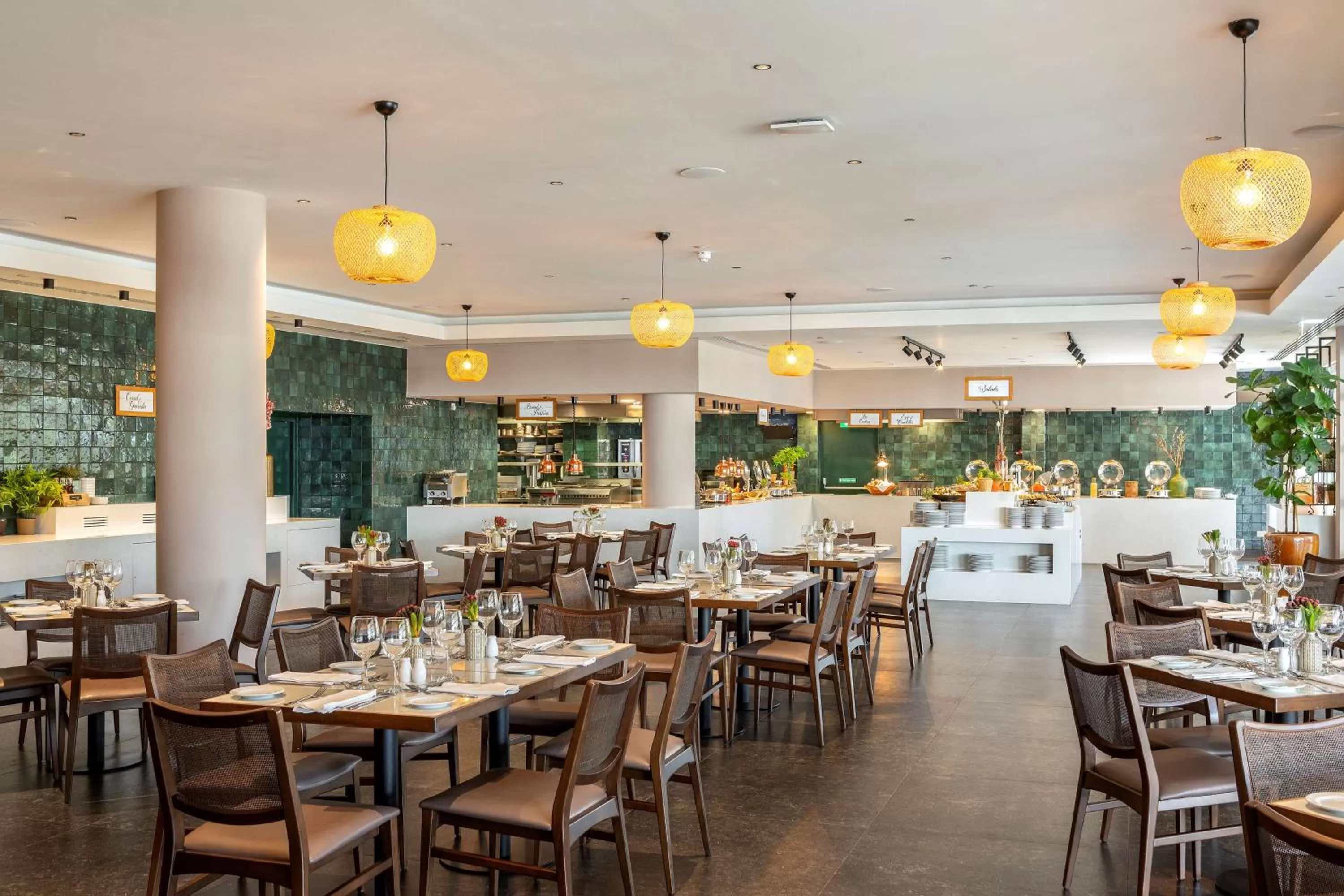 Restaurant/places to eat in Hilton Nicosia