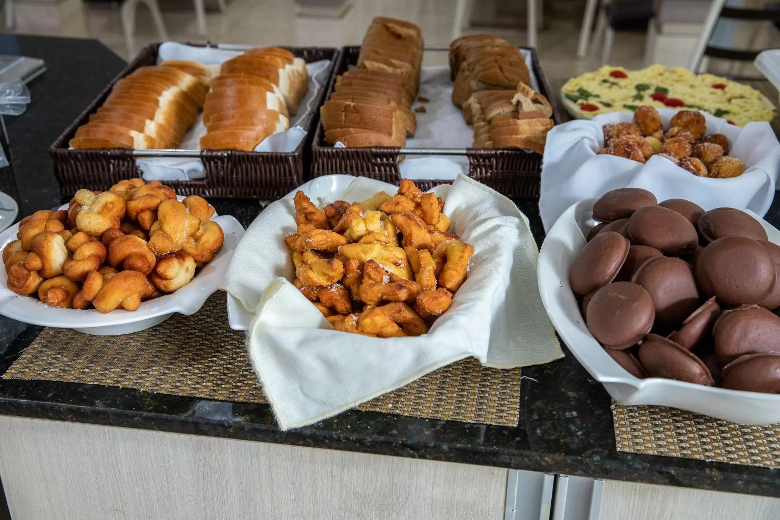 Restaurant/places to eat in Hotel Baviera Iguassu