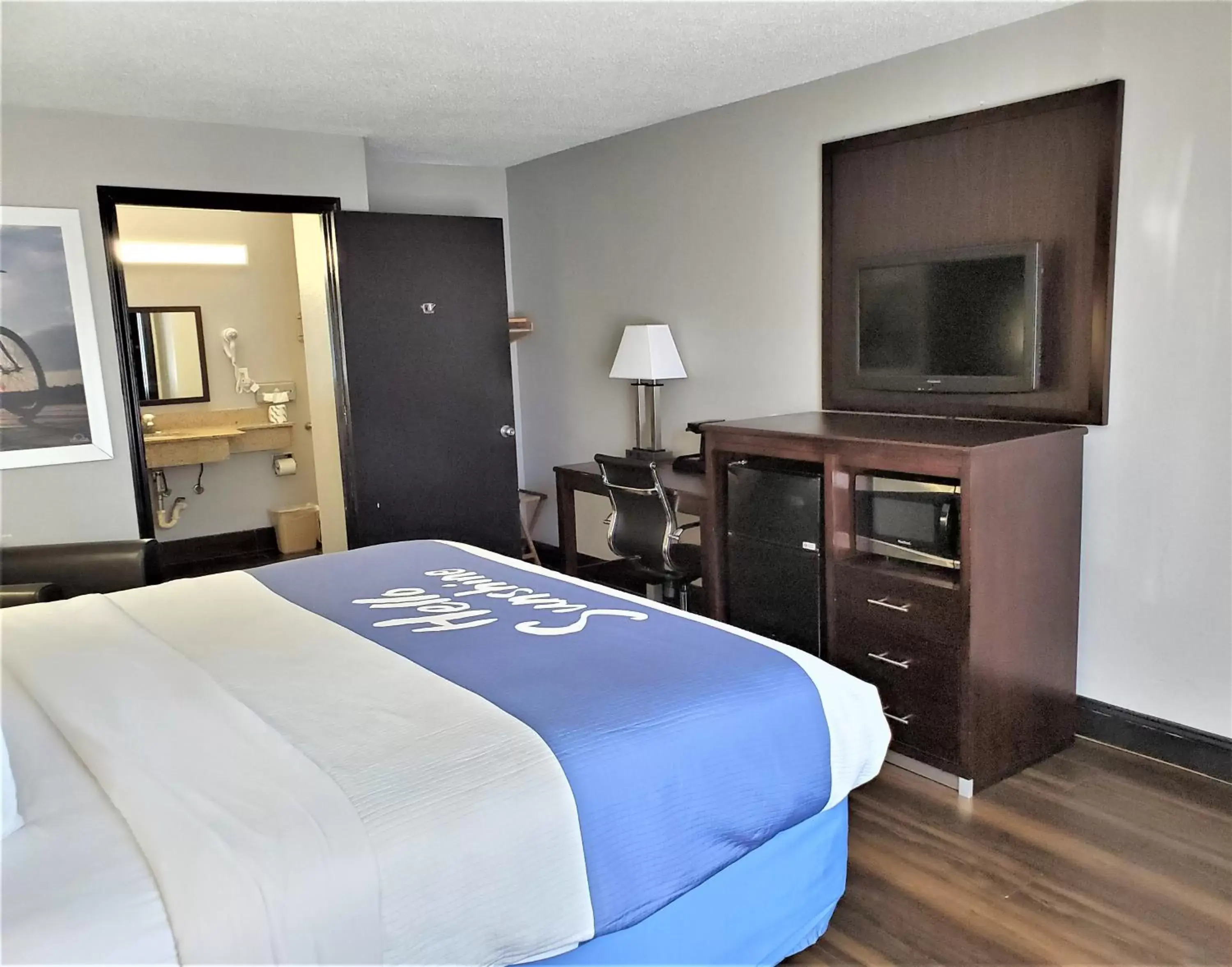 Bed in Days Inn by Wyndham Rock Hill