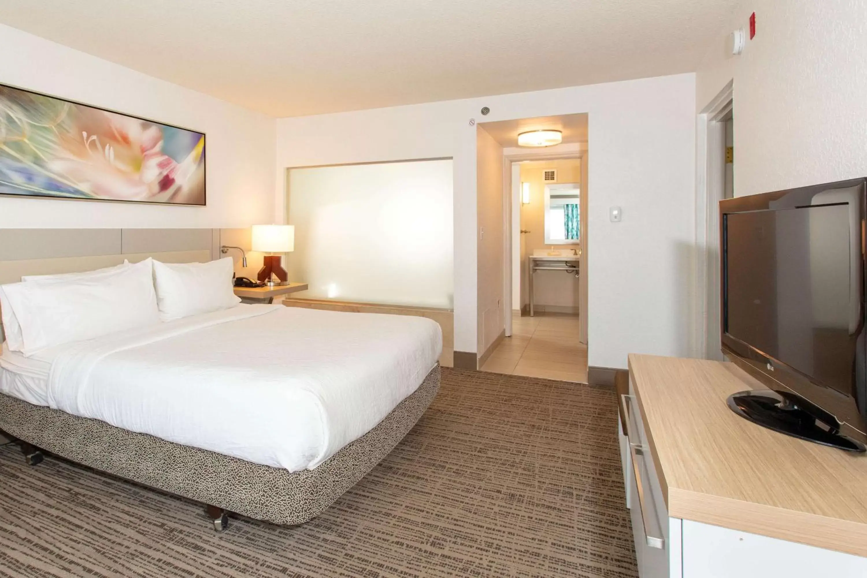 Bed in Hilton Garden Inn Jacksonville Airport Bed in Hilton Garden Inn Jacksonville Airport