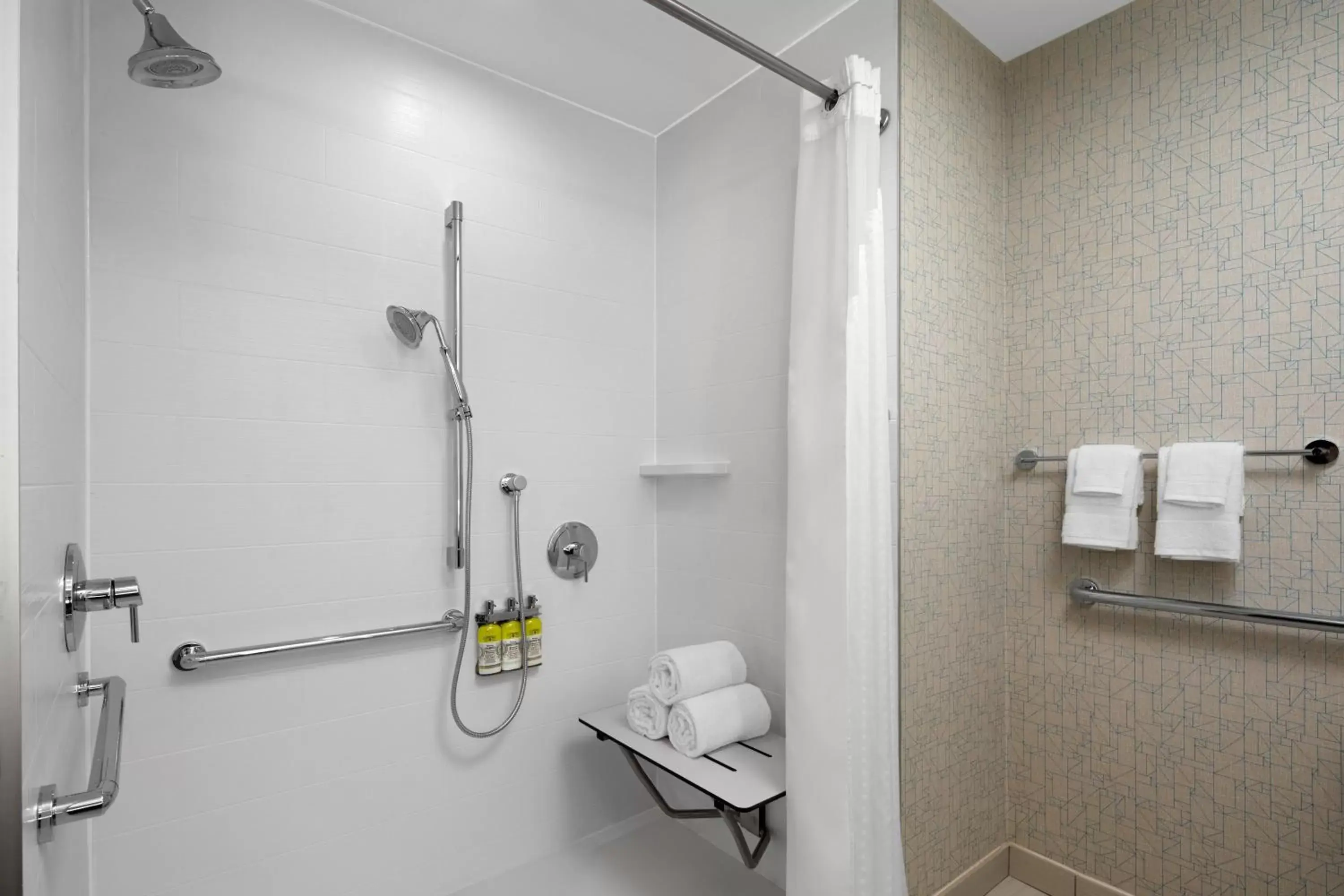 King Room with Mobility Accessible Roll-In Shower in Holiday Inn Express & Suites - Woodside Queens NYC, an IHG Hotel King Room with Mobility Accessible Roll-In Shower in Holiday Inn Express & Suites - Woodside Queens NYC, an IHG Hotel