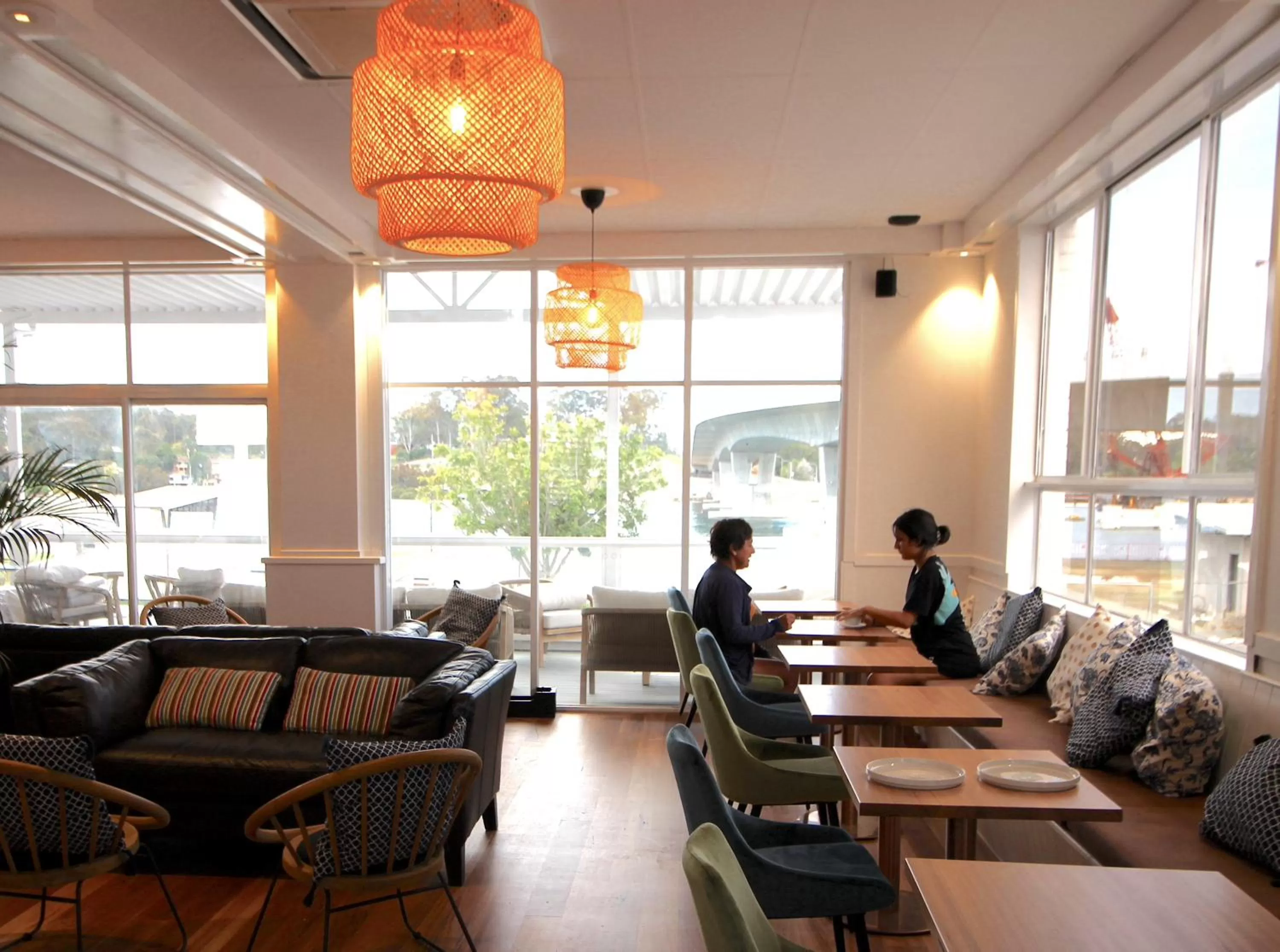 People in Batemans Bay Lodge