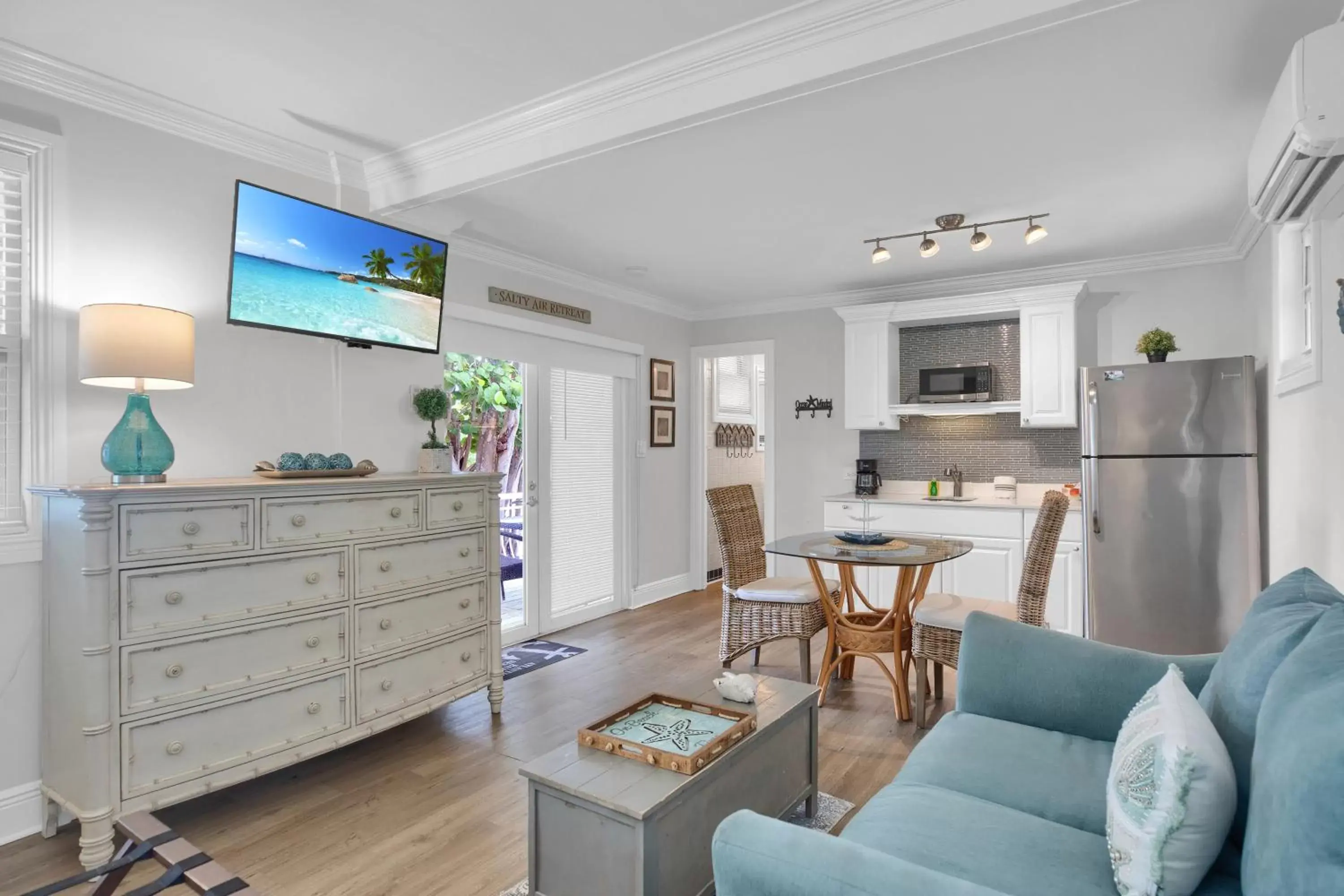 Living room, Seating Area in Atlantic Bay Resort