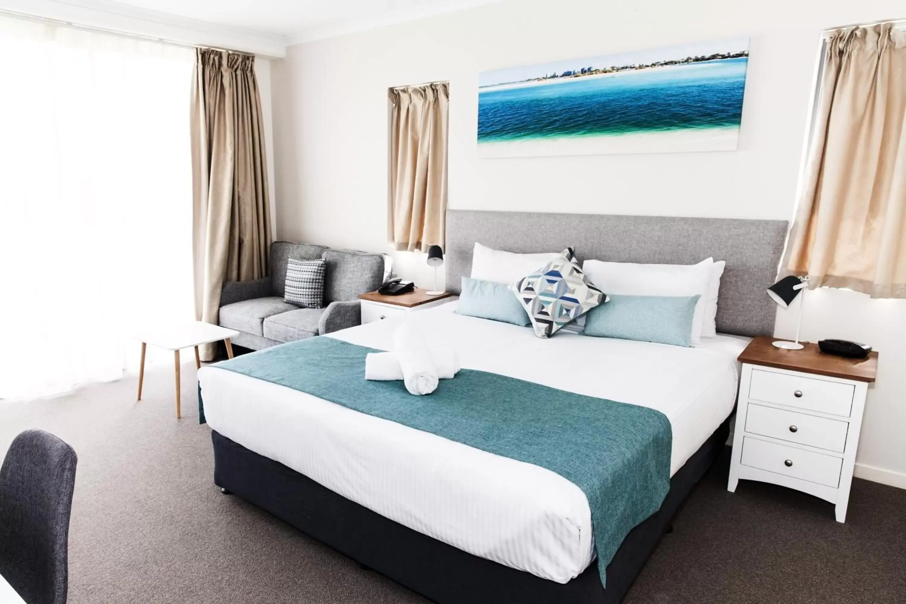 Bed in Ocean Views Resort Caloundra