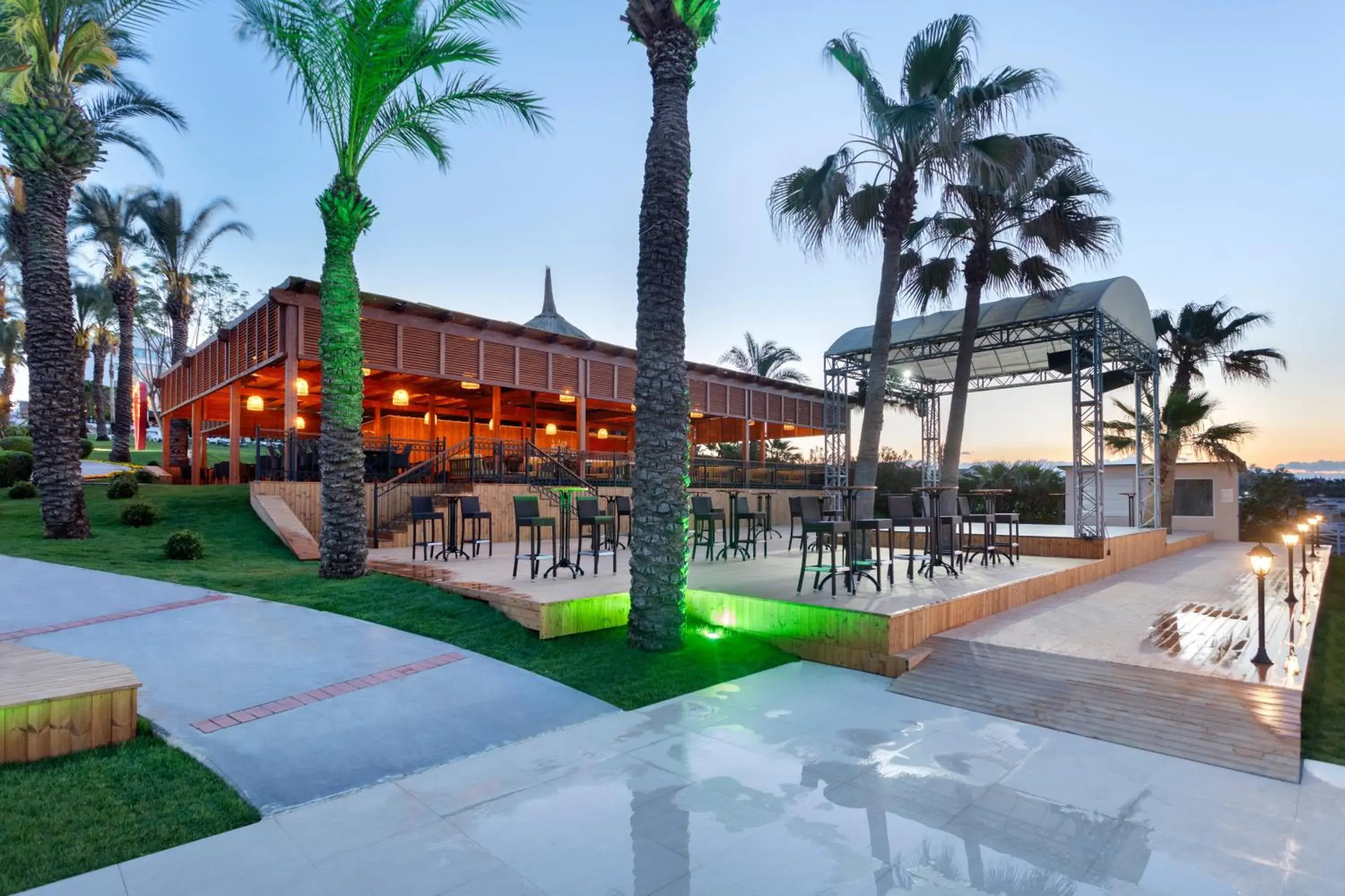 Lounge or bar, Property Building in Alva Donna Beach Resort Comfort
