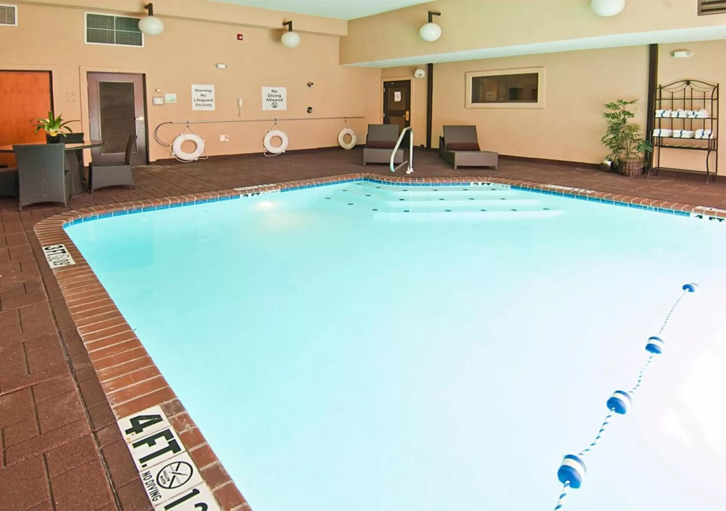 Swimming pool in Holiday Inn Vicksburg, an IHG Hotel