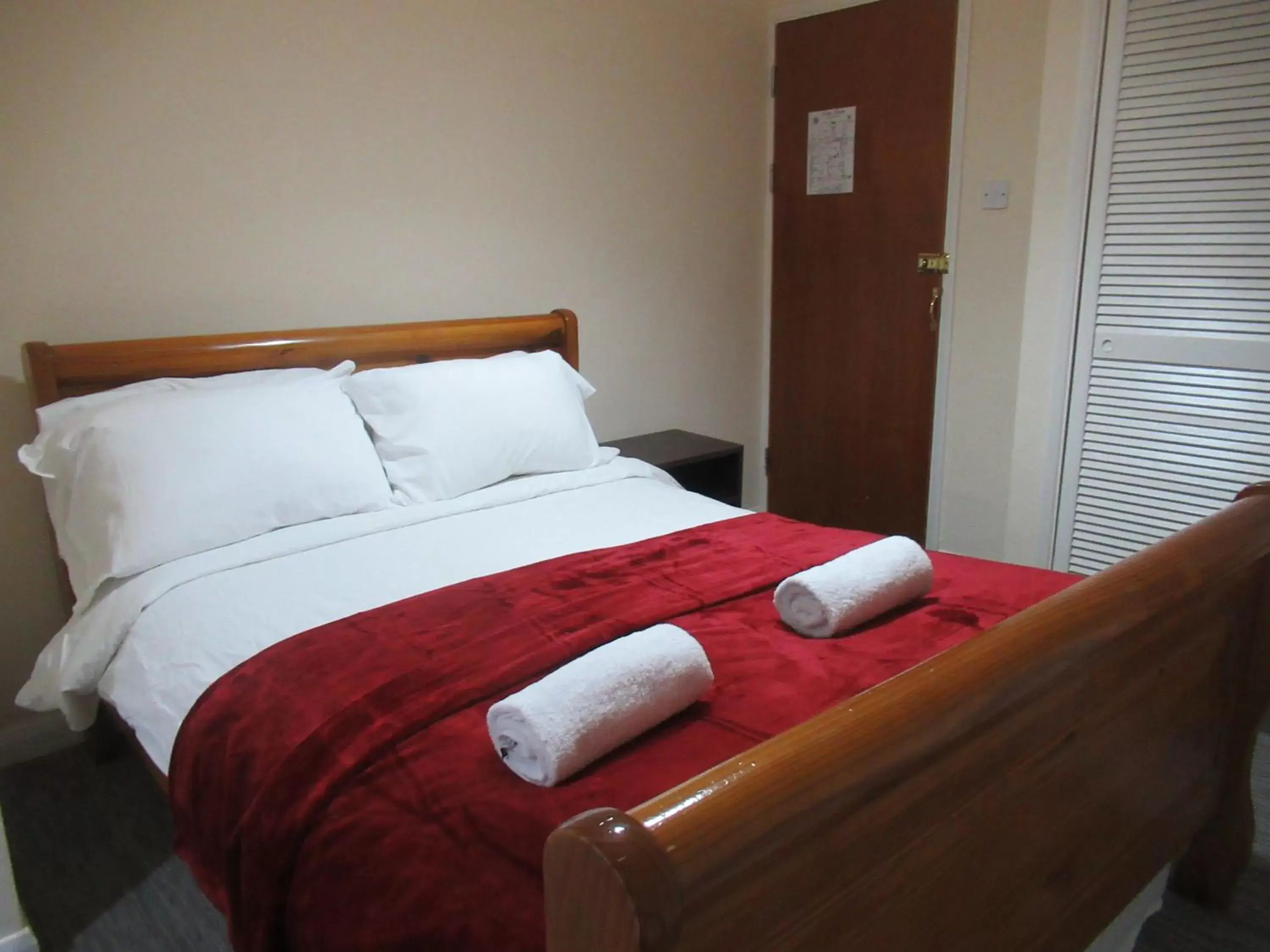 Bedroom, Bed in Littlestone Hotel