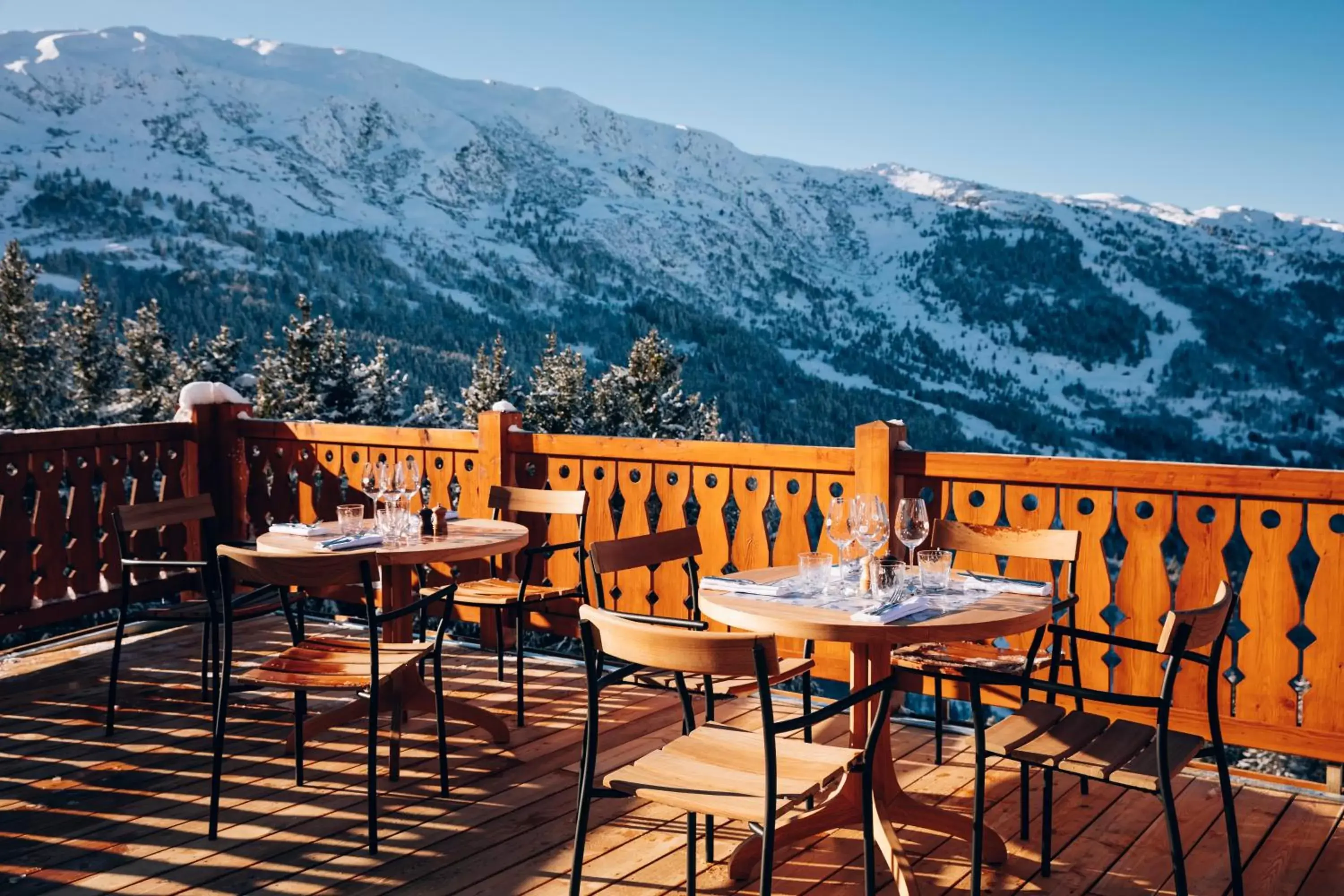 Restaurant/places to eat, Mountain View in Hotel Le Coucou Méribel