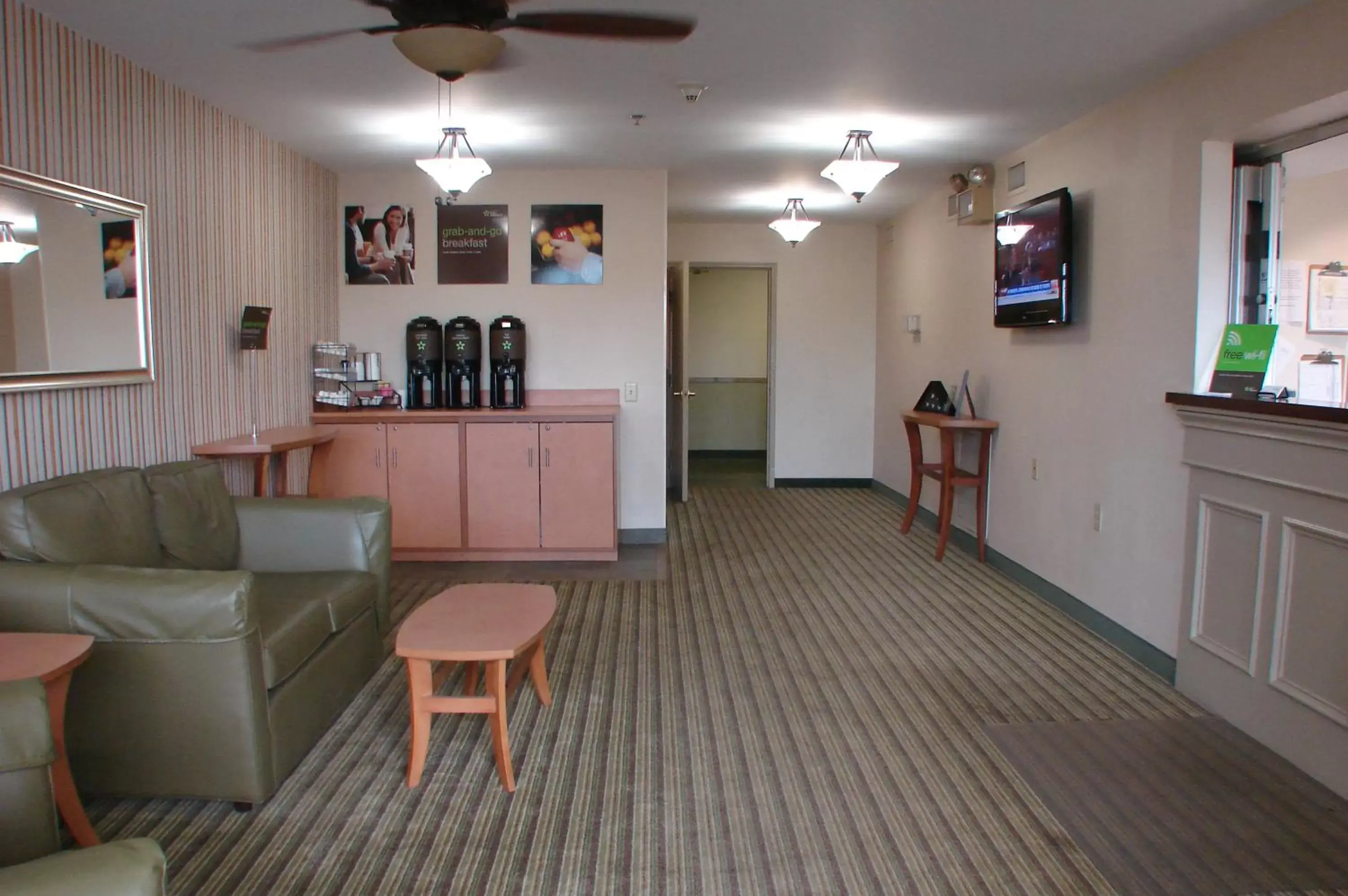 Lobby or reception, Seating Area in Extended Stay America Suites - Pittsburgh - Airport
