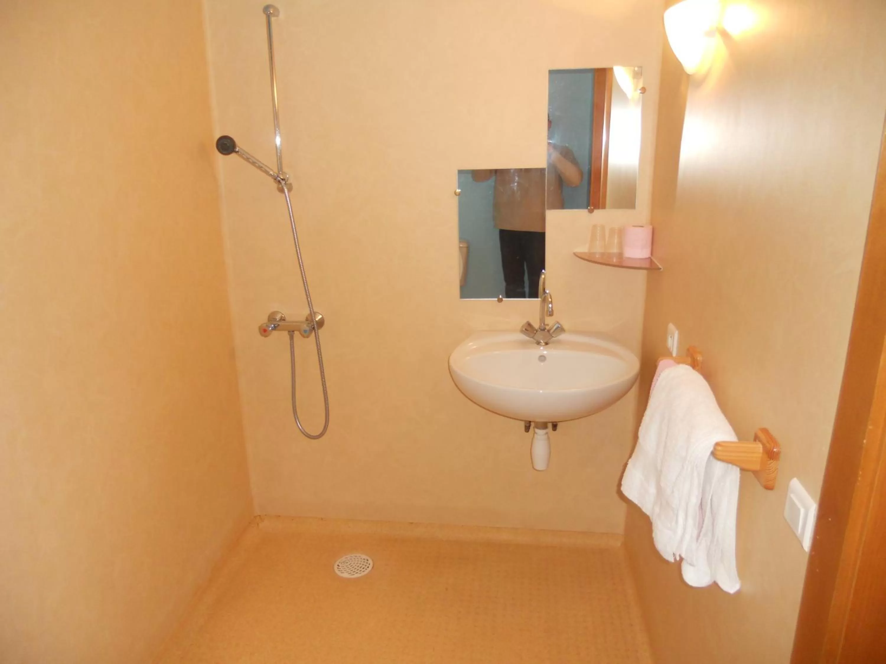 Bathroom in Auberge du Saut des Cuves