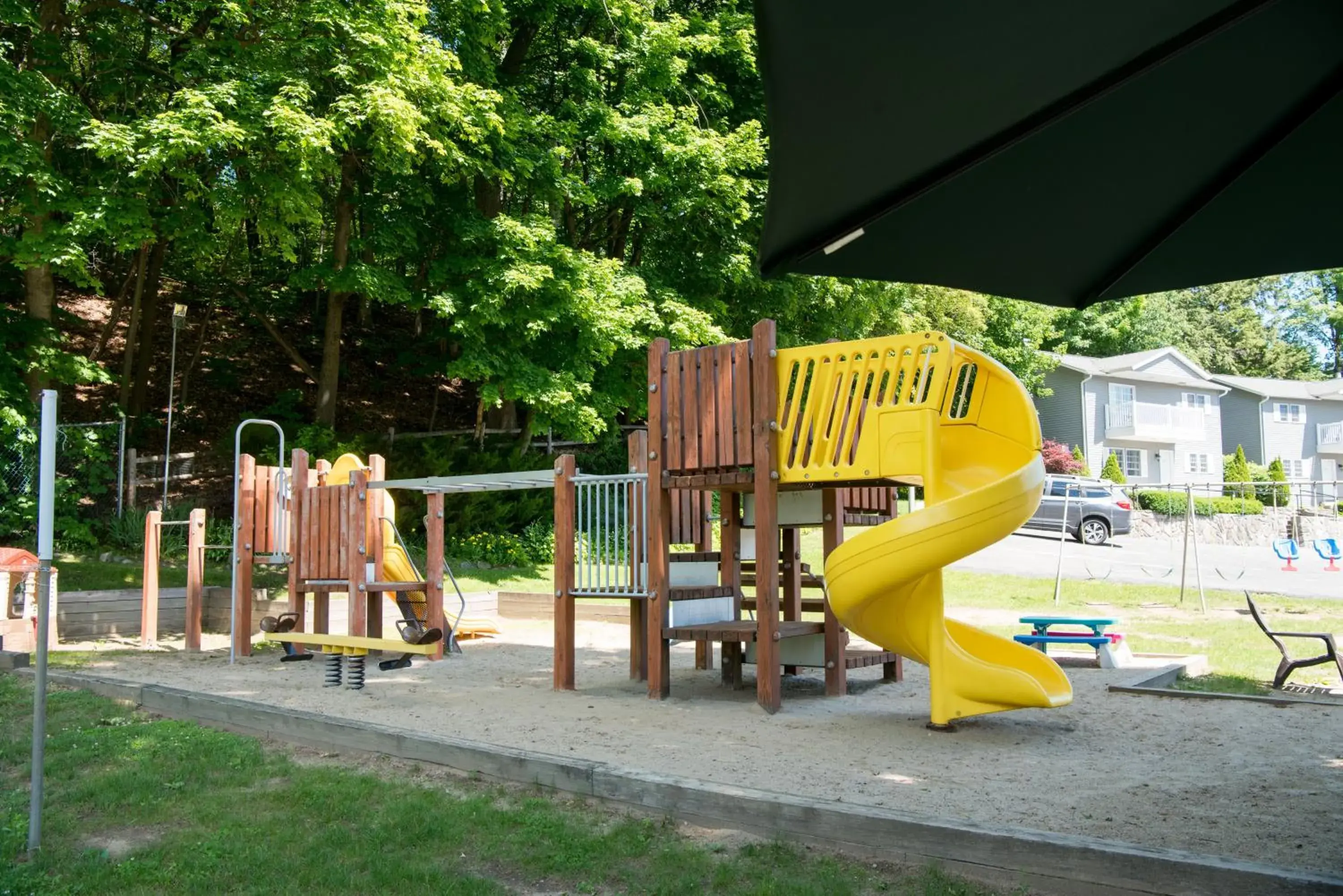 Day, Children's Play Area in Americas Best Value Inn & Suites Lake George